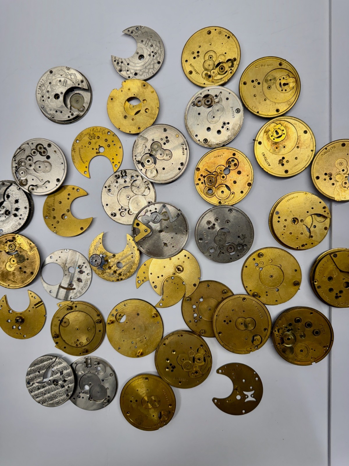 ANTIQUE POCKET WATCH PARTS CRAFTS REPURPOSE LARGE GROUP