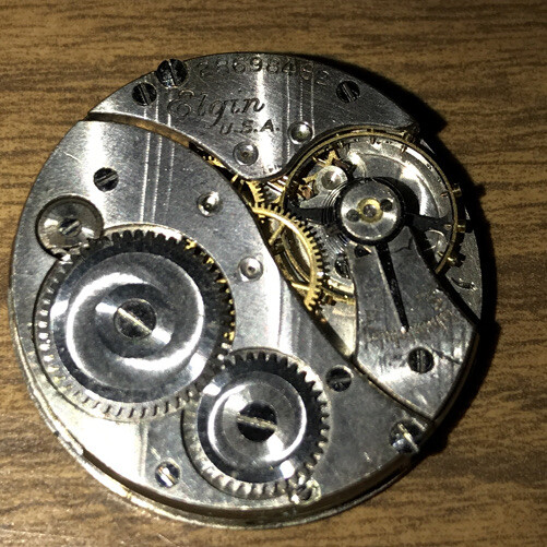 Antique Elgin USA 28698482 serial number