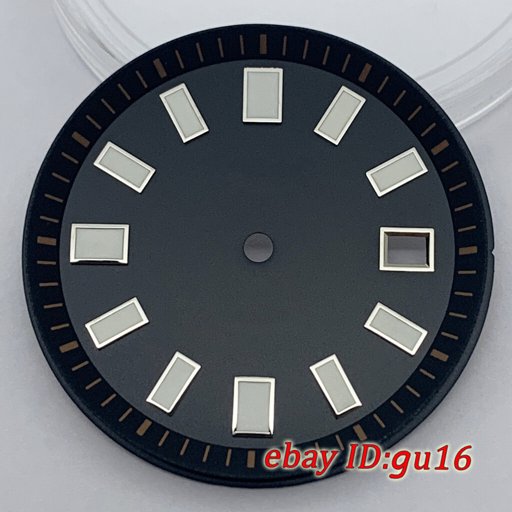 33.4mm Sterile Watch Dial With Date Window Green Luminous fit NH35NH35A Movement
