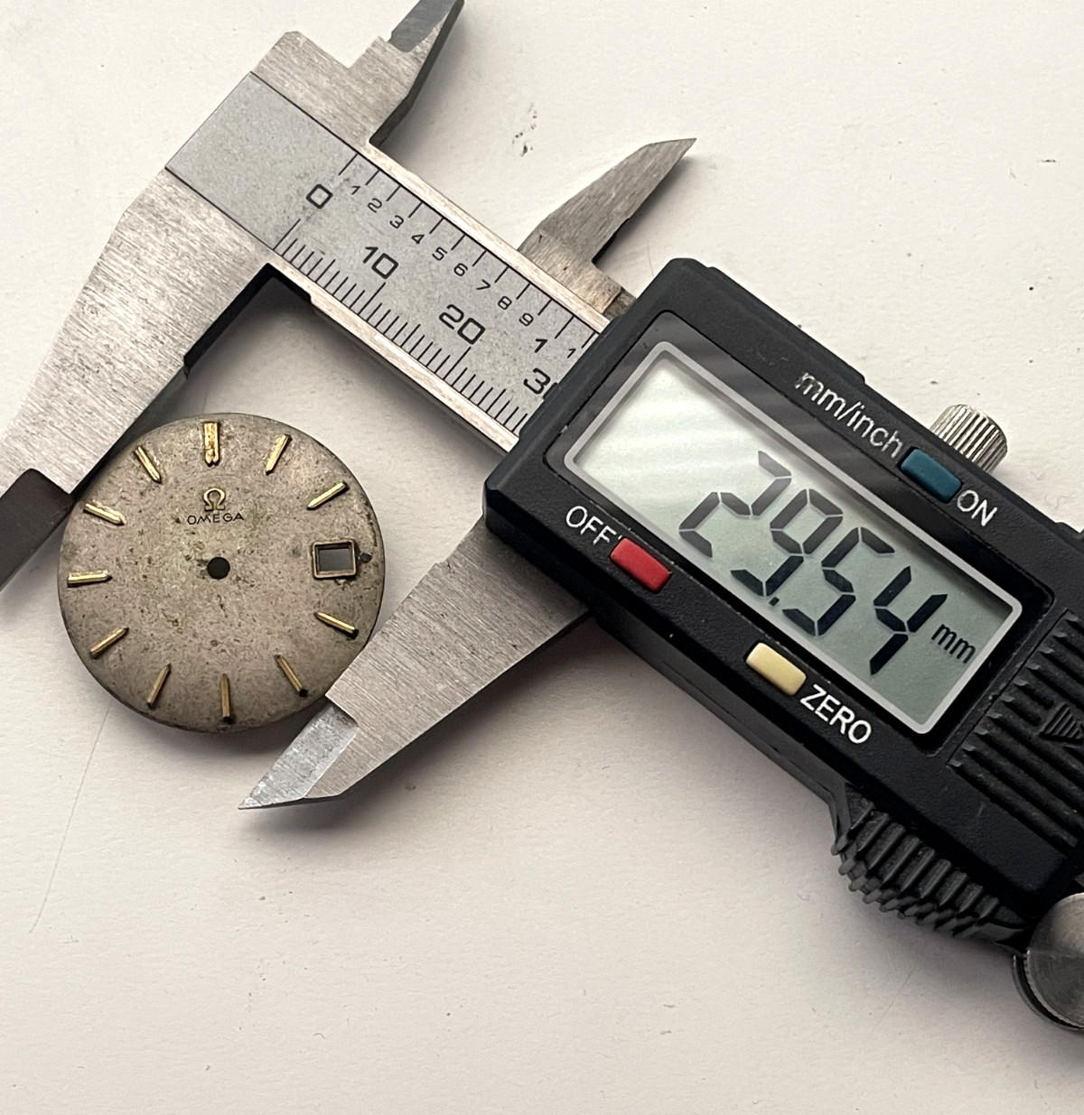Vintage Omega Automatic Watch Silver Dial 29mm