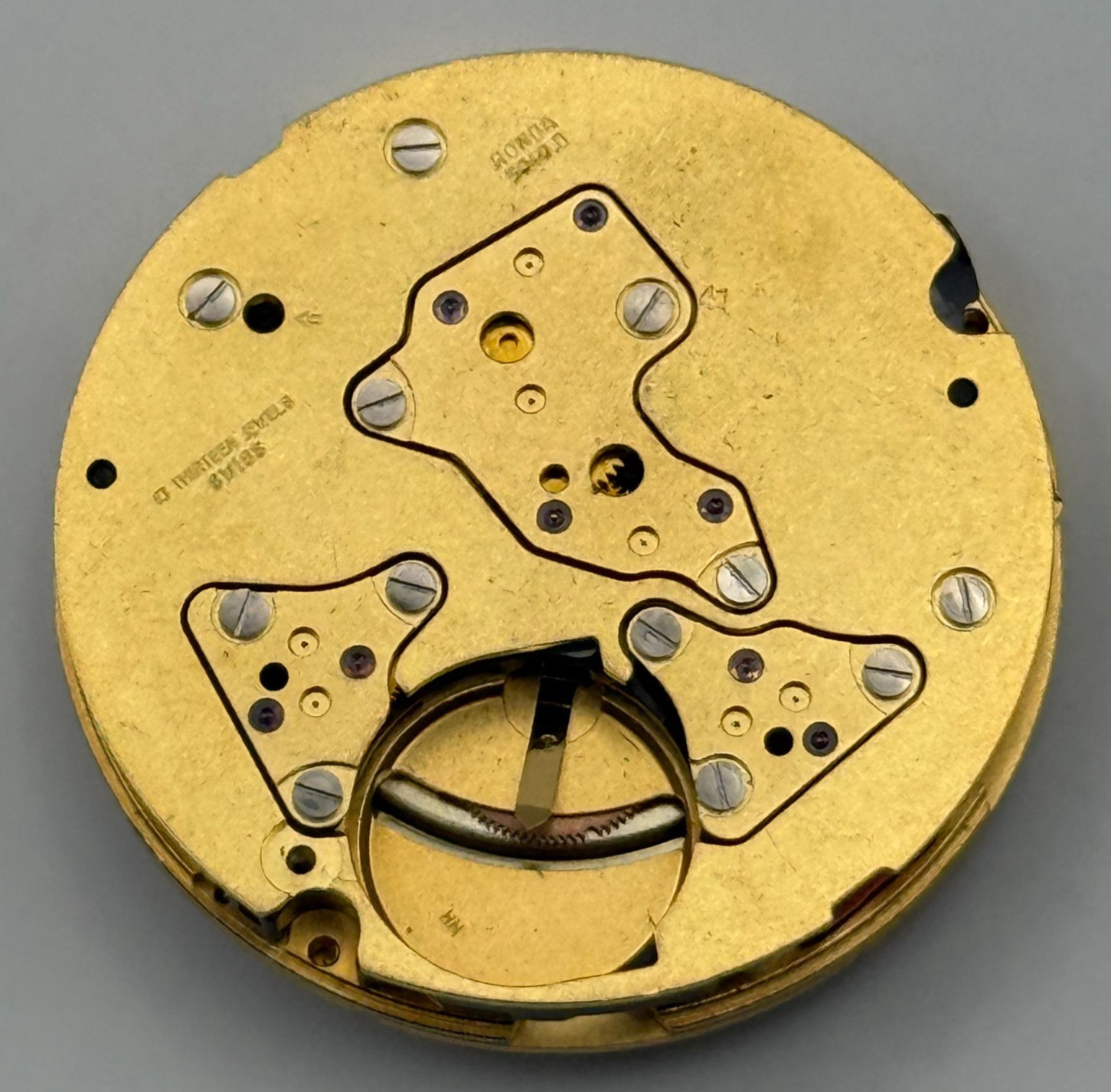 Ronda 5040.D Watch Movement Quartz Swiss R9 13 Jewels Parts Repair Spares 28.6mm