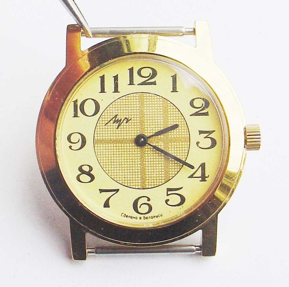 Vintage Luch Belarus Mens Watch YELLOW DIAL AND CASE SERVICED