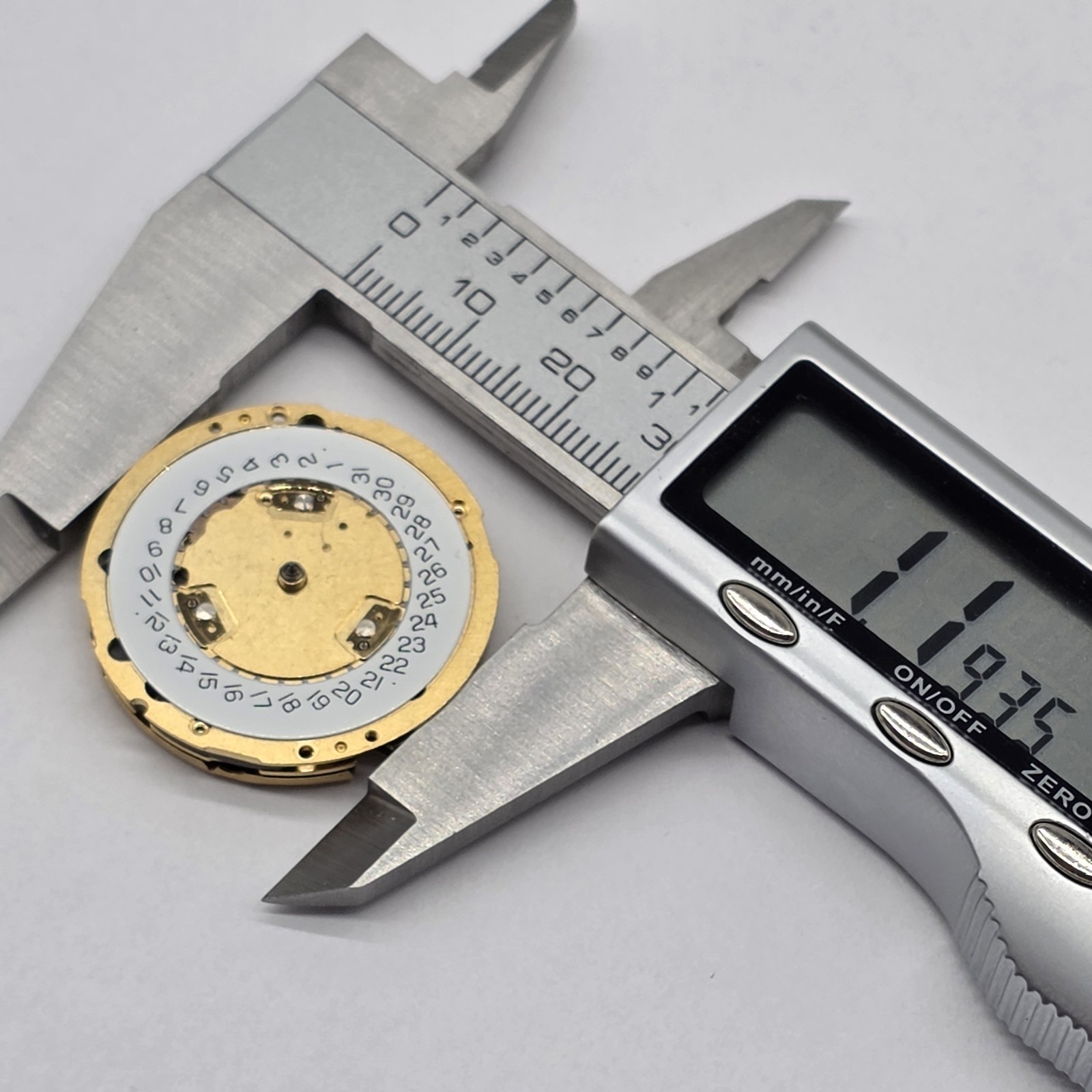 Tag Heuer 2.98 ETA 251.262 Swiss Chronograph Watch Movement 27 Jewels Untested 2