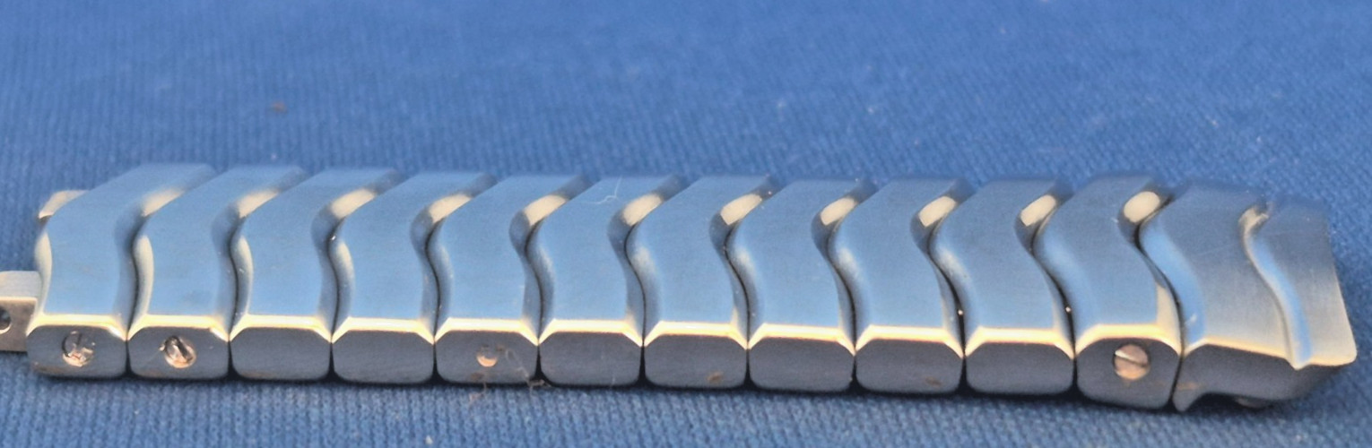 EBEL Classic Wave 11 Link Steel Segment & End piece band found on 21mm lug cases