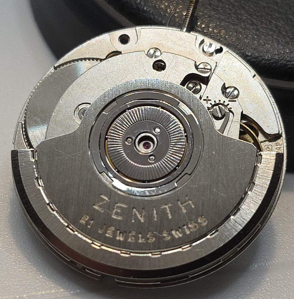 Zenith 467 Original Overhauled Automatic Movement Base Eta 2892A2 Date H6