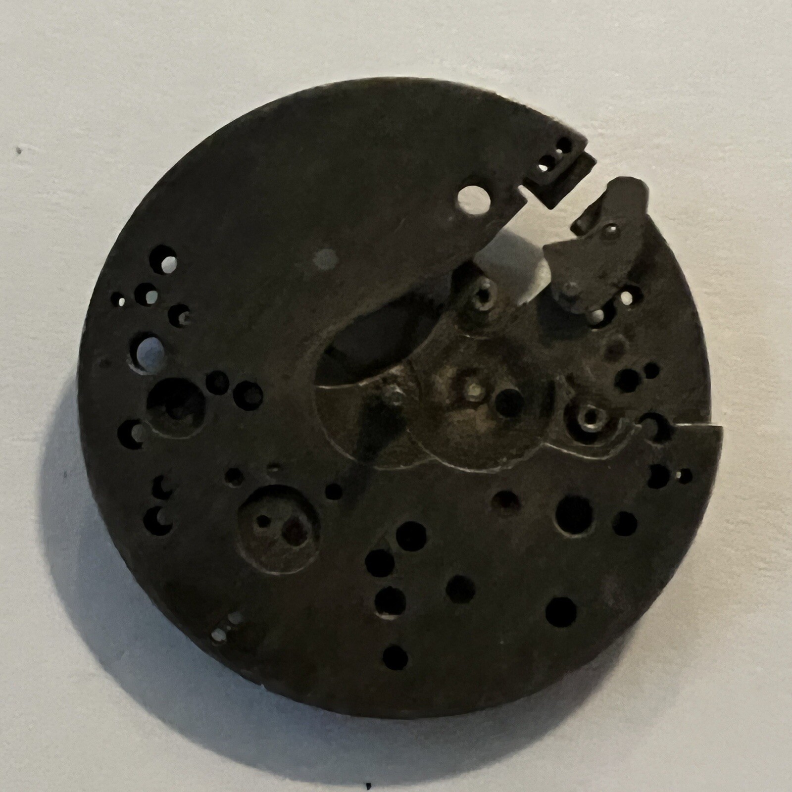 ANTIQUE UNKNOWN SWISS MECHANISM WATCH MOVEMENT FOR PARTS