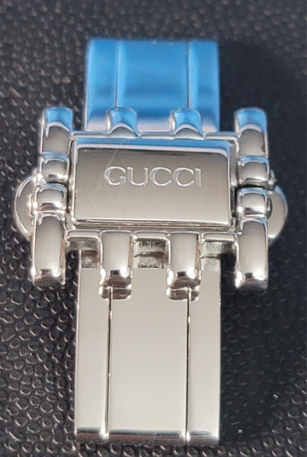 SB5: Genuine Gucci 18mm Stainless Deployant Clasp | OEM 164.7500.1 – NOS 7500