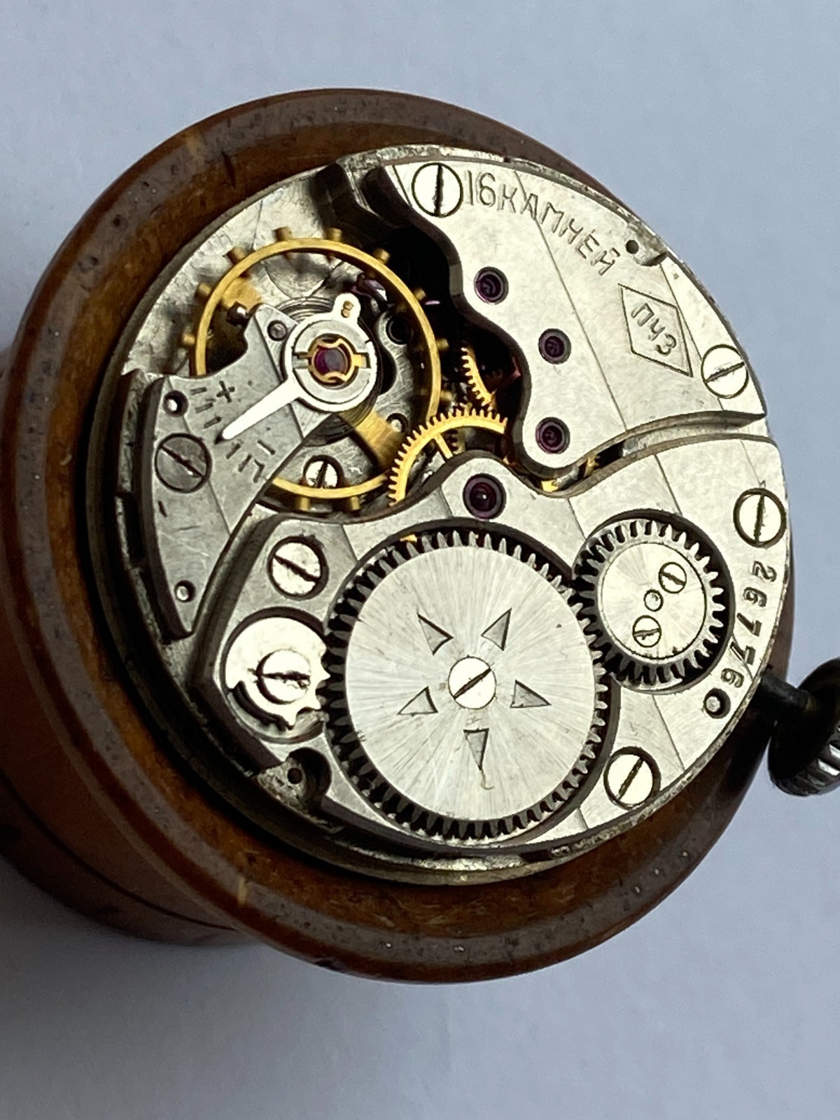VINTAGE MEN WRIST WATCH FOR PARTS MOVEMENT RAKETA PAKETA PCHZ 16 JEWEL CAL. 2603