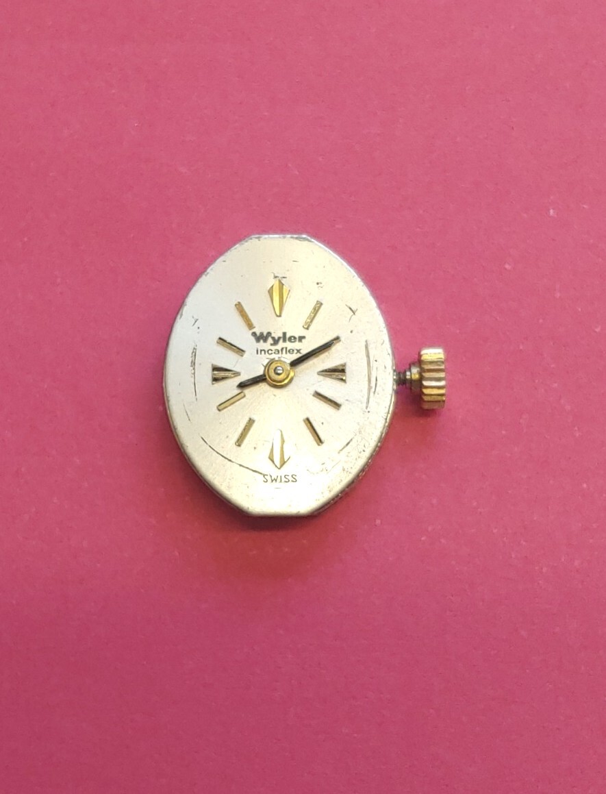 FEF 6820 Wyler Incaflex-17J Mechanical Movement, Gold Dial,Gold Crown,Black Hand