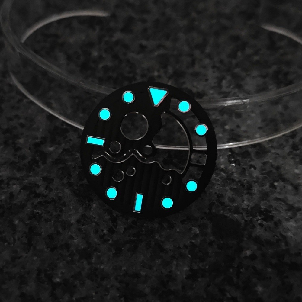 28.5mm NH35 Skeleton Dial BGW9 Luminous Green Automatic Watch Part