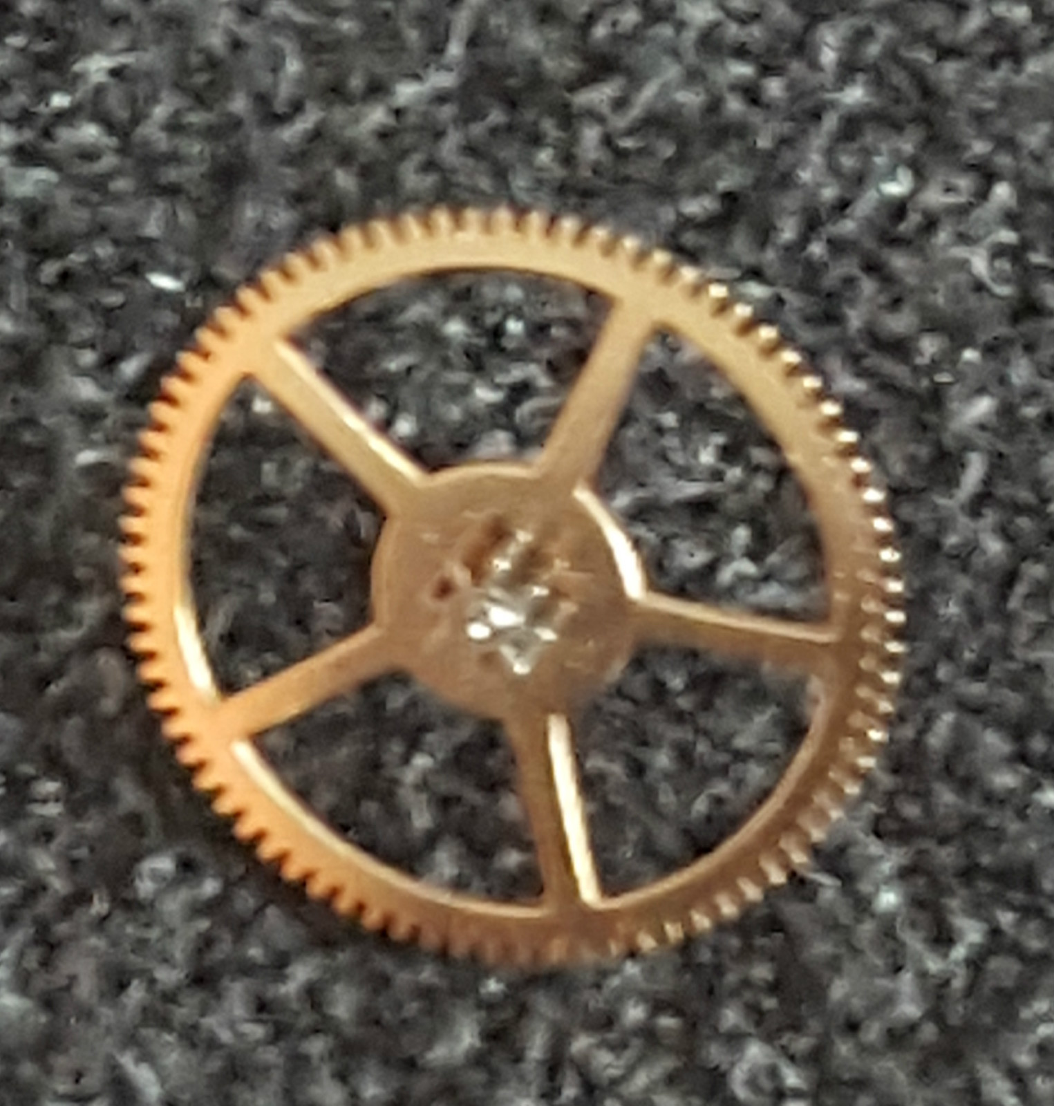 Omega Caliber 550 Part Number 1243 (4th Wheel)