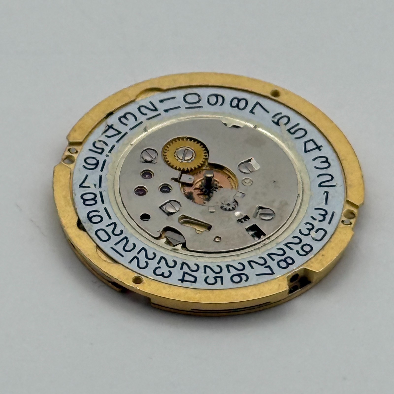 Ronda 1006 Watch Movement Quartz Swiss Date 8 Jewels Vintage Parts Repair 23.9mm