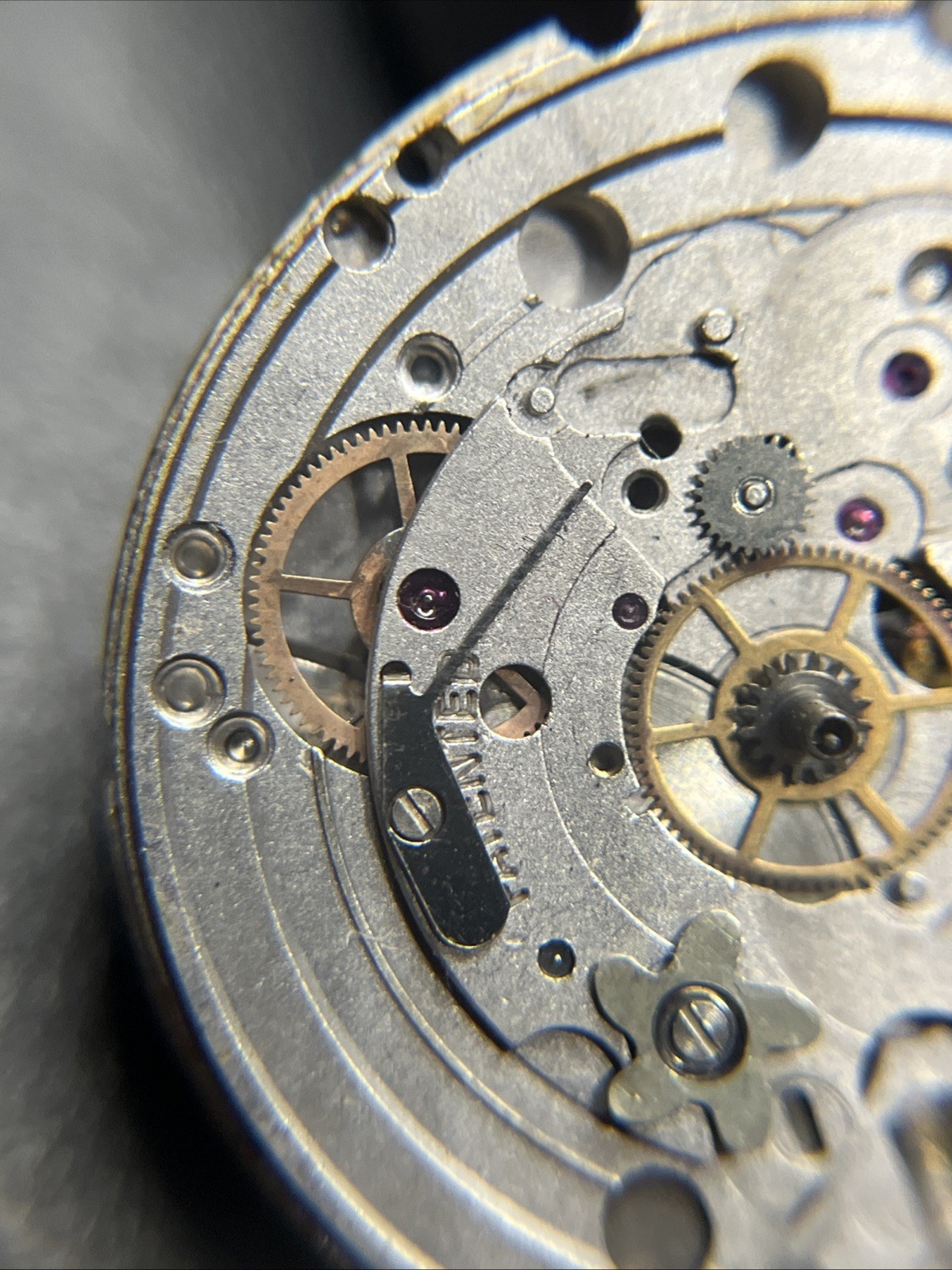 Zenith ETA Cal. 2832 Automatic Movement (015)