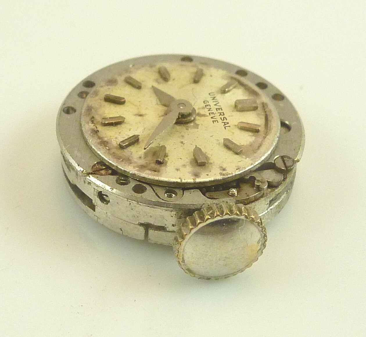 Universal Geneve 600 Wrist Watch Movement – Good Balance – Parts / Repair