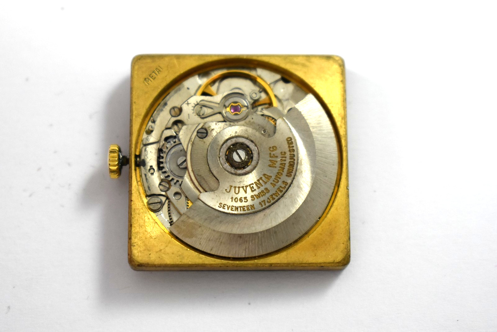 Vintage Juvenia Automatic Date 17J 1065 Wrist Watch Movement lot.wi