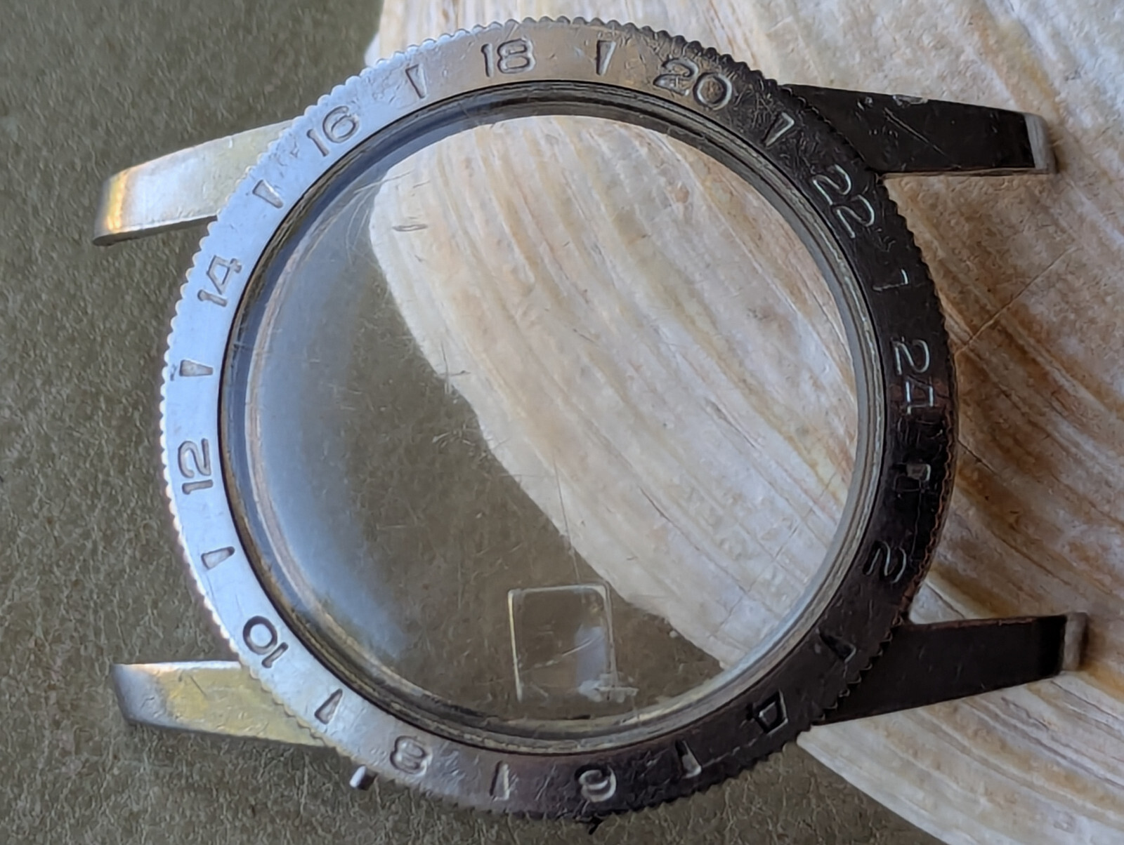 Genuine Vintage 1960’s Glycine Airman Pilot’s Watch BEZEL/MID-CASE/CRYSTAL ONLY