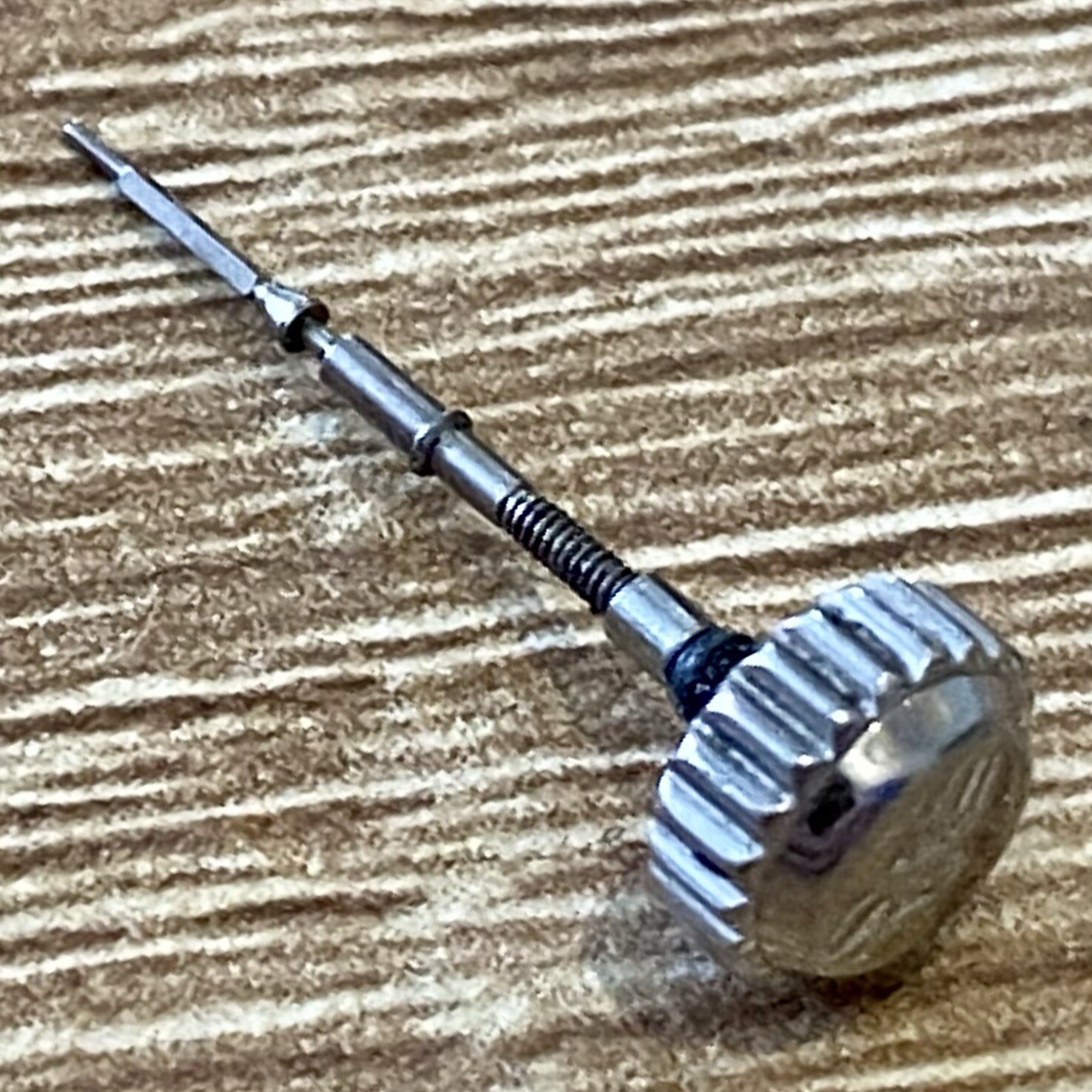 6mm x 3.1mm Crown & Stem Winder For 7T92 Crown Wired Alba Chronograph 7T92-OEBO