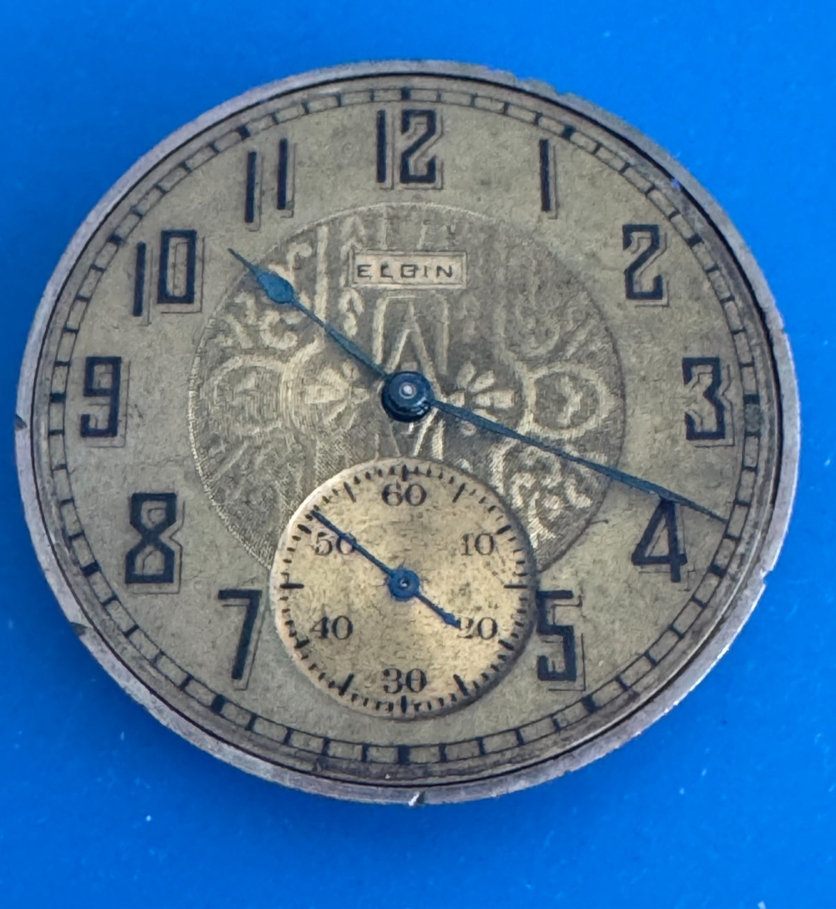 VINTAGE 12 SIZE ELGIN GR. 303 POCKET WATCH MOVEMENT NOT RUNNING BAD STAFF