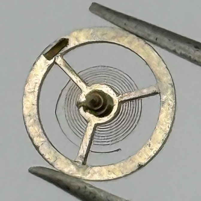 OC 1 Balance Wheel Complete And Spring 8¾’’’ Renata 1533 Watch Movement Parts