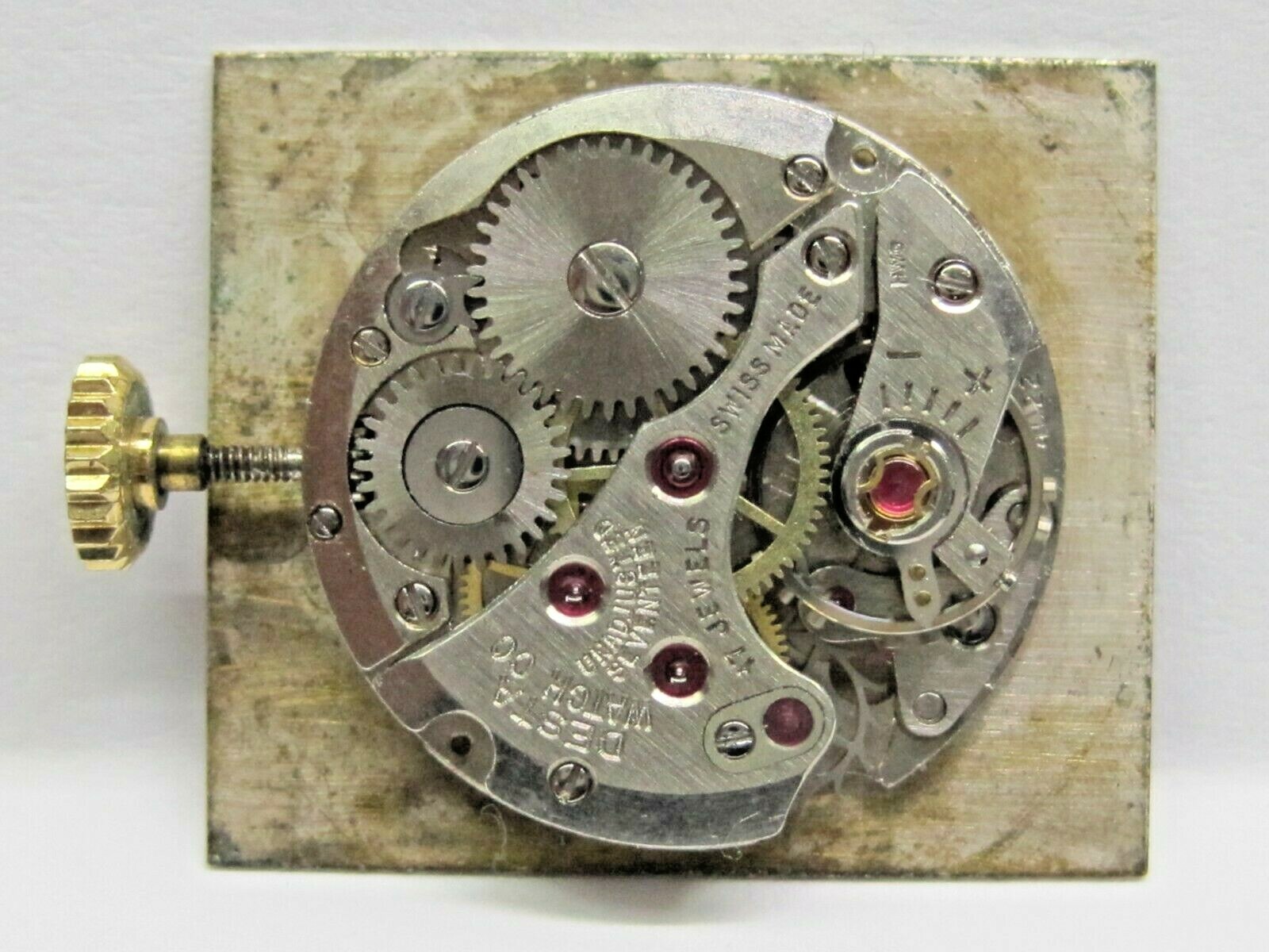 Antique Lds Desta Co. Watch Movement 17 jewels. 17.5 mm Round ^
