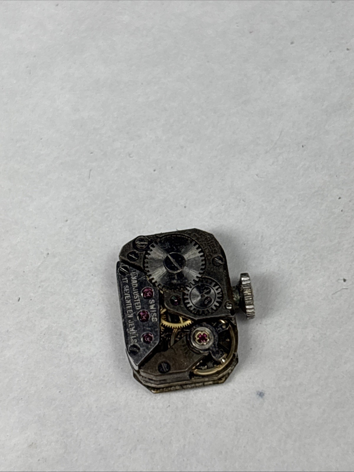 Vintage Movado Cal. 48 17 jewel watch movement Runs Well