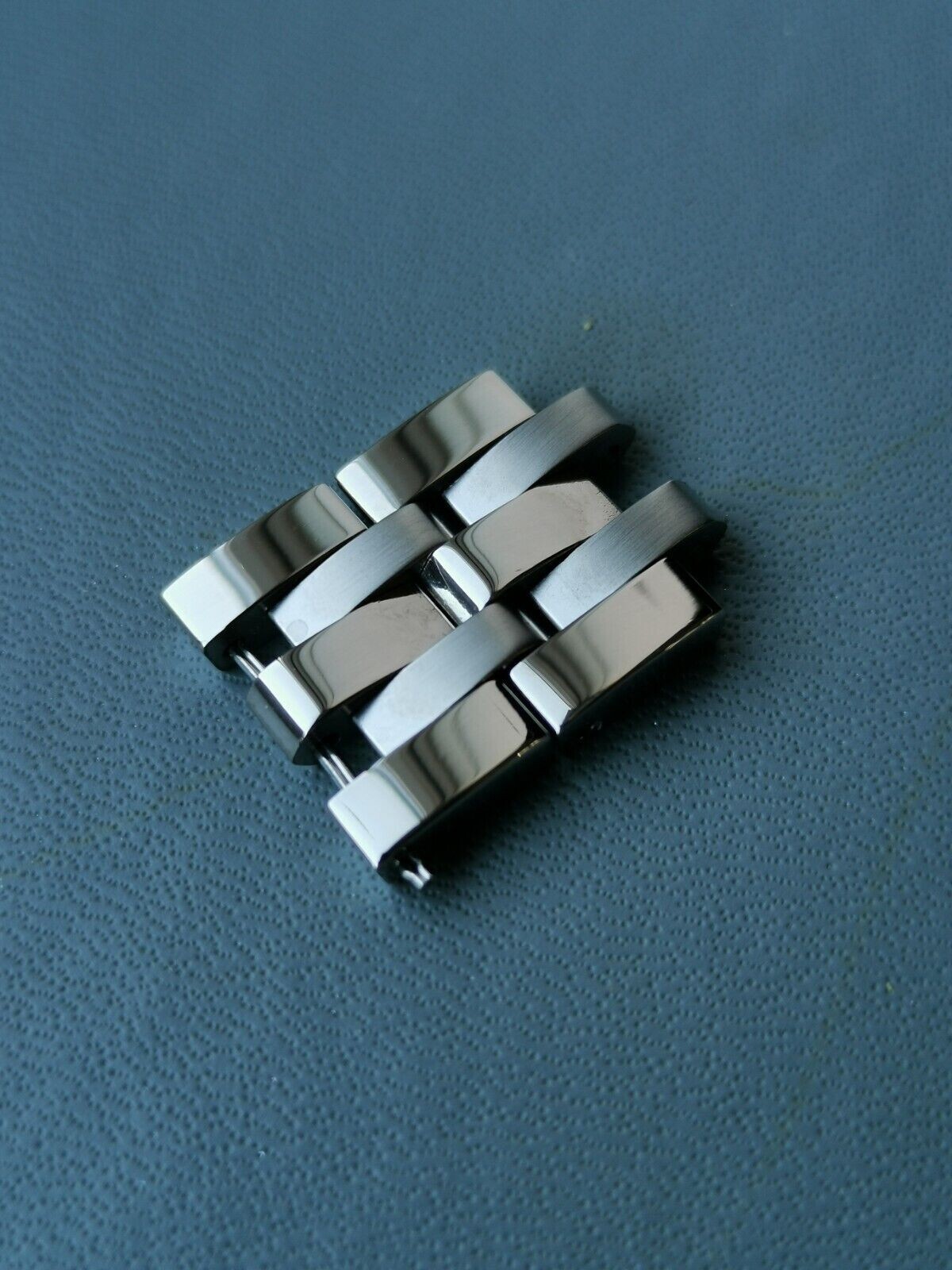 New, TISSOT 18 mm, extra links , replacement, Prc200, Prs200, Etc.
