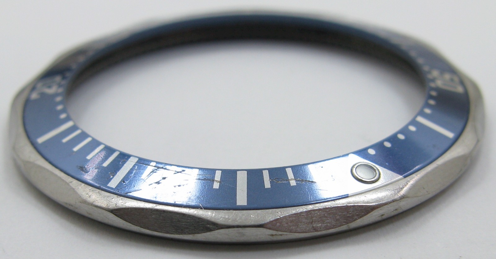 Omega rotating Bezel Seamaster Diver Chrono. 300 m Watch part diameter 40.9 mm
