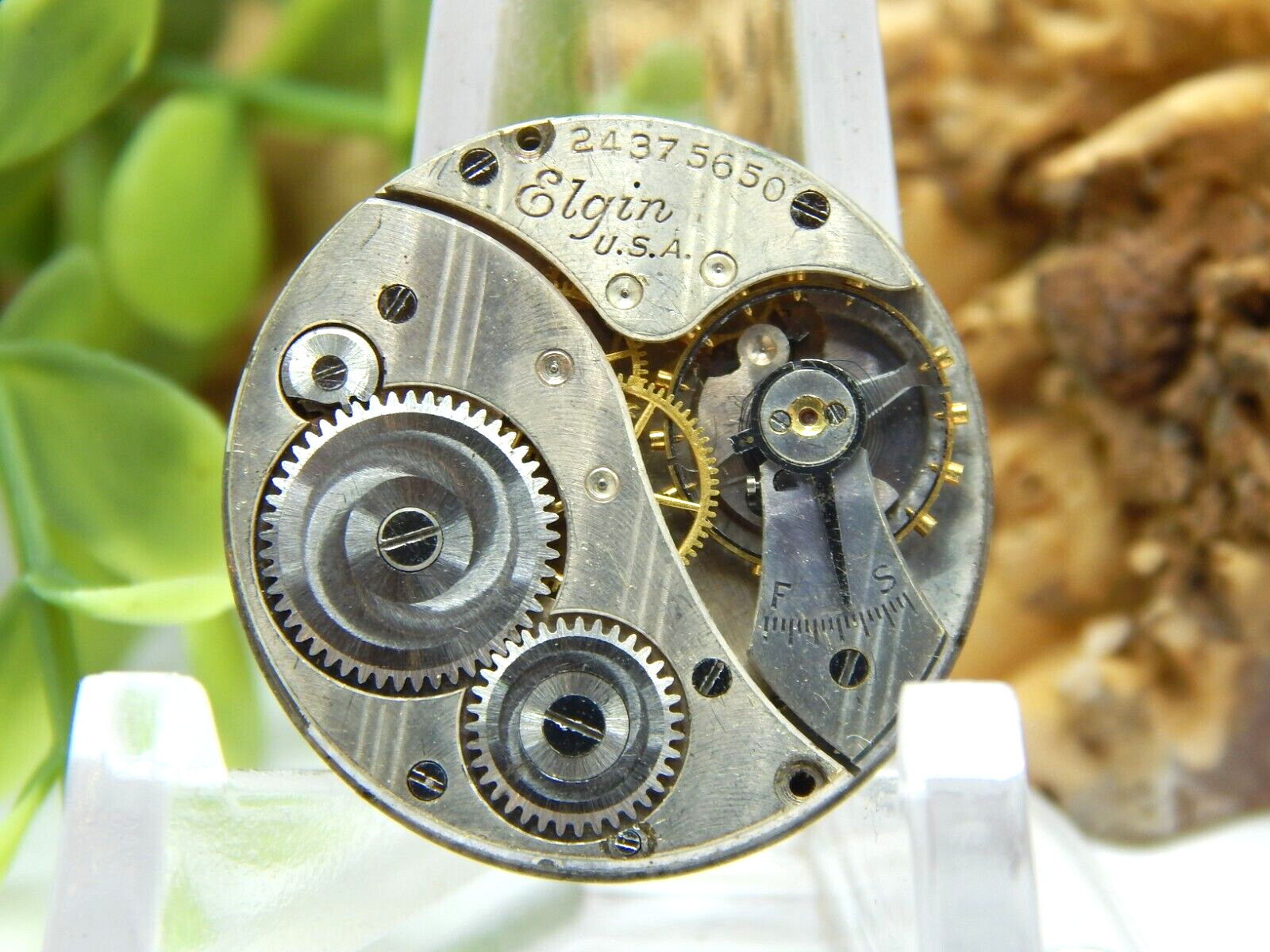 Antique Pocket watch movement Elgin Ladies Grade 431 Model 2 6/0 size Open Face