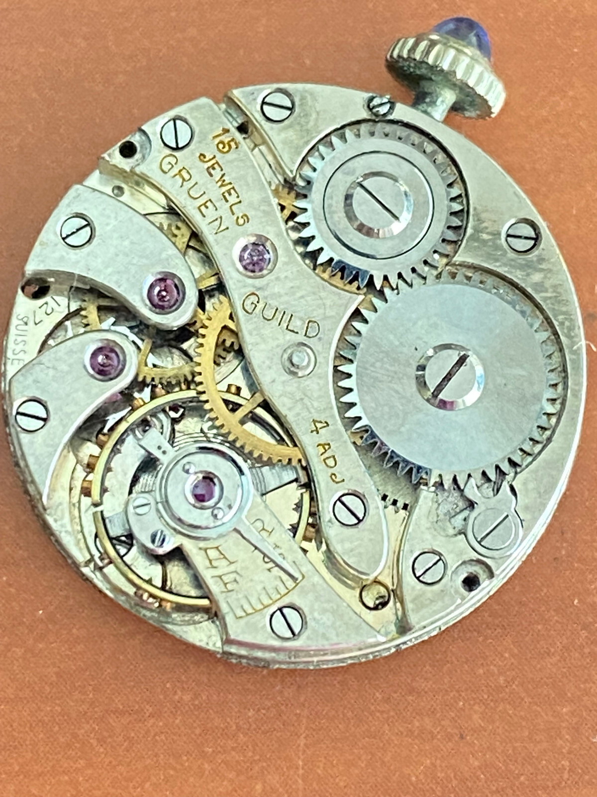 VINTAGE 22MM GRUEN WRIST WATCH MOVEMENT, CAL. 127, NOT RUNNING, BAD STAFF, 15J
