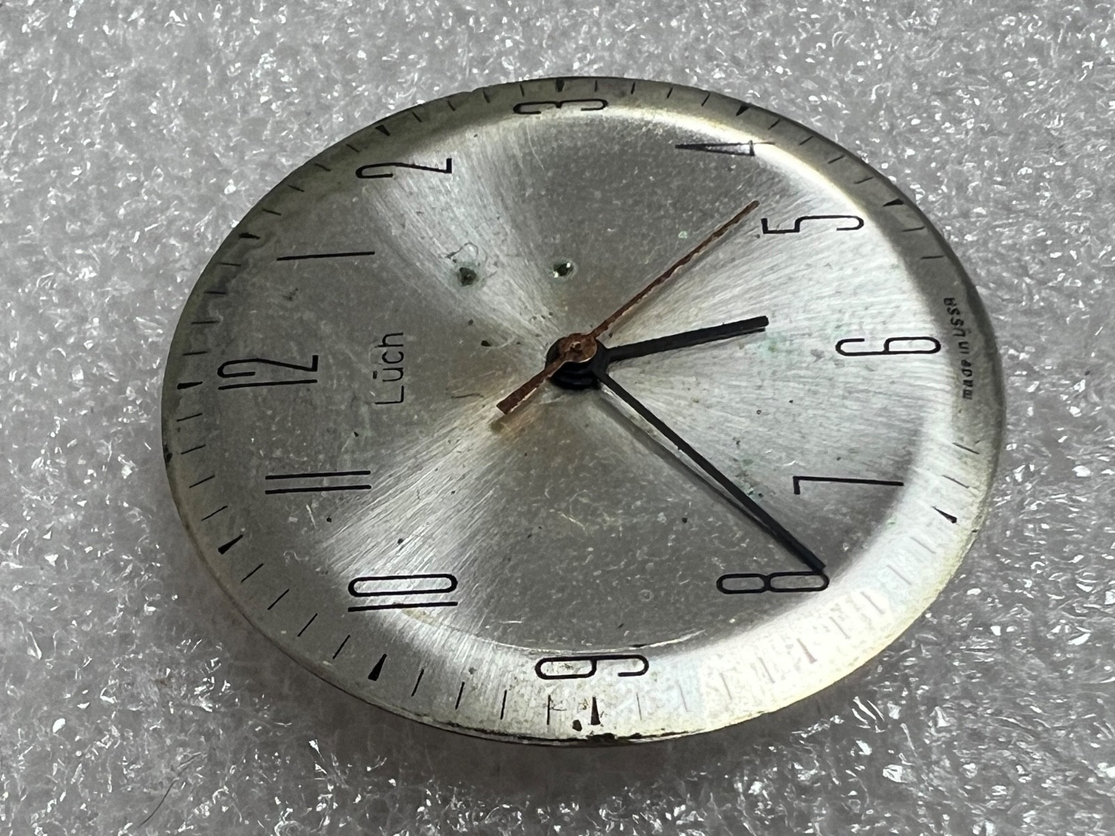 USSR LUCH movement 2209 caliber Gold Plated watch mechanism. FOR PARTS .
