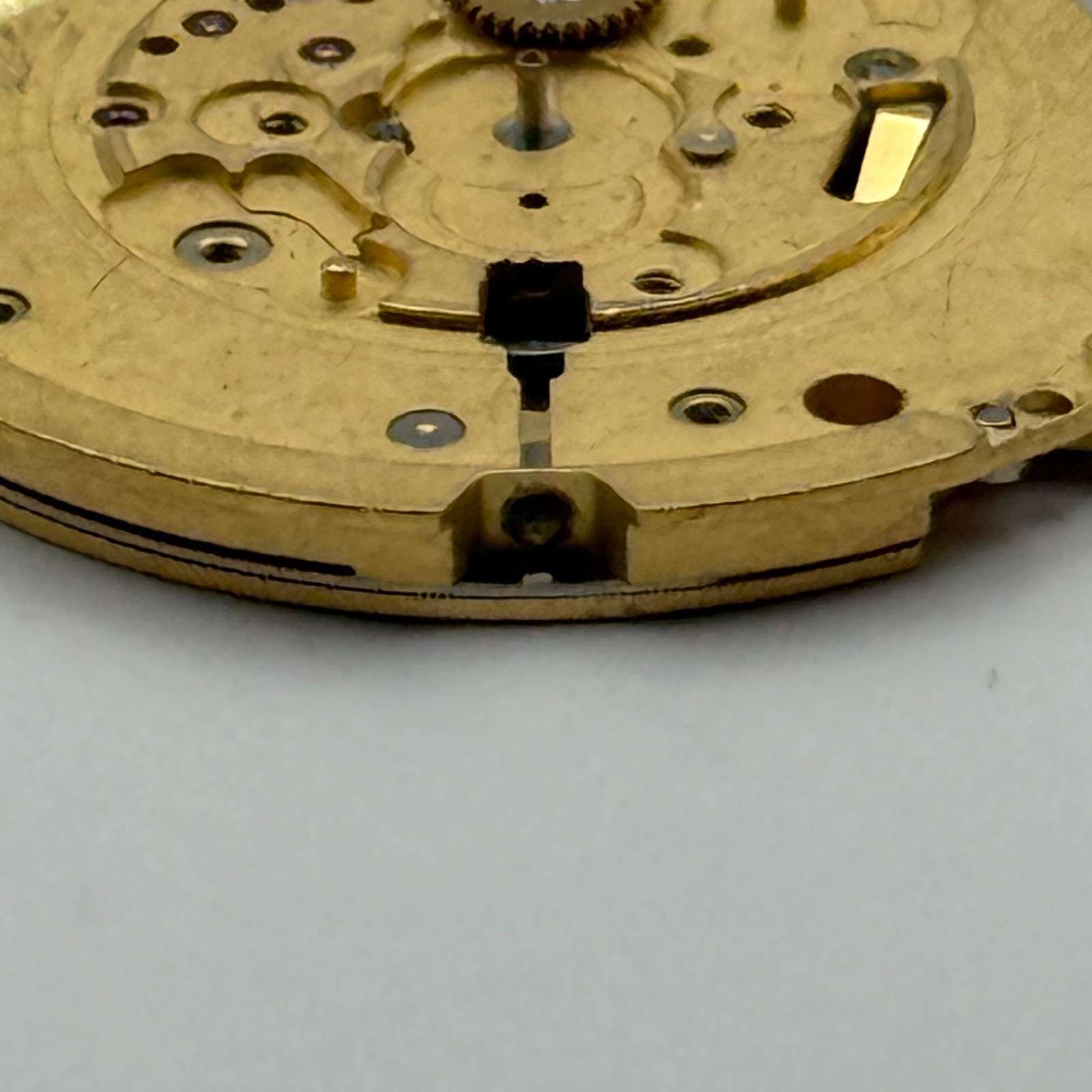 Ronda 1006 Watch Movement Quartz Swiss 8 Jewels Vintage Parts Repair 23.8mm