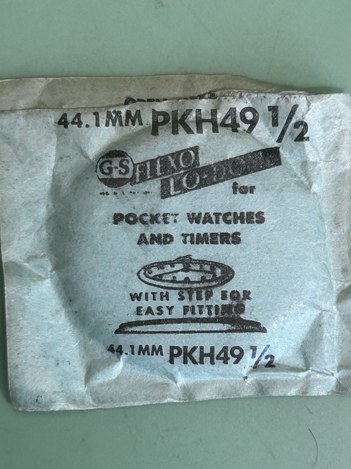 G-S Flexo -Lo Dome Crystal – PKH49 1/2 – 44.1mm – NOS – Sealed Original Pack