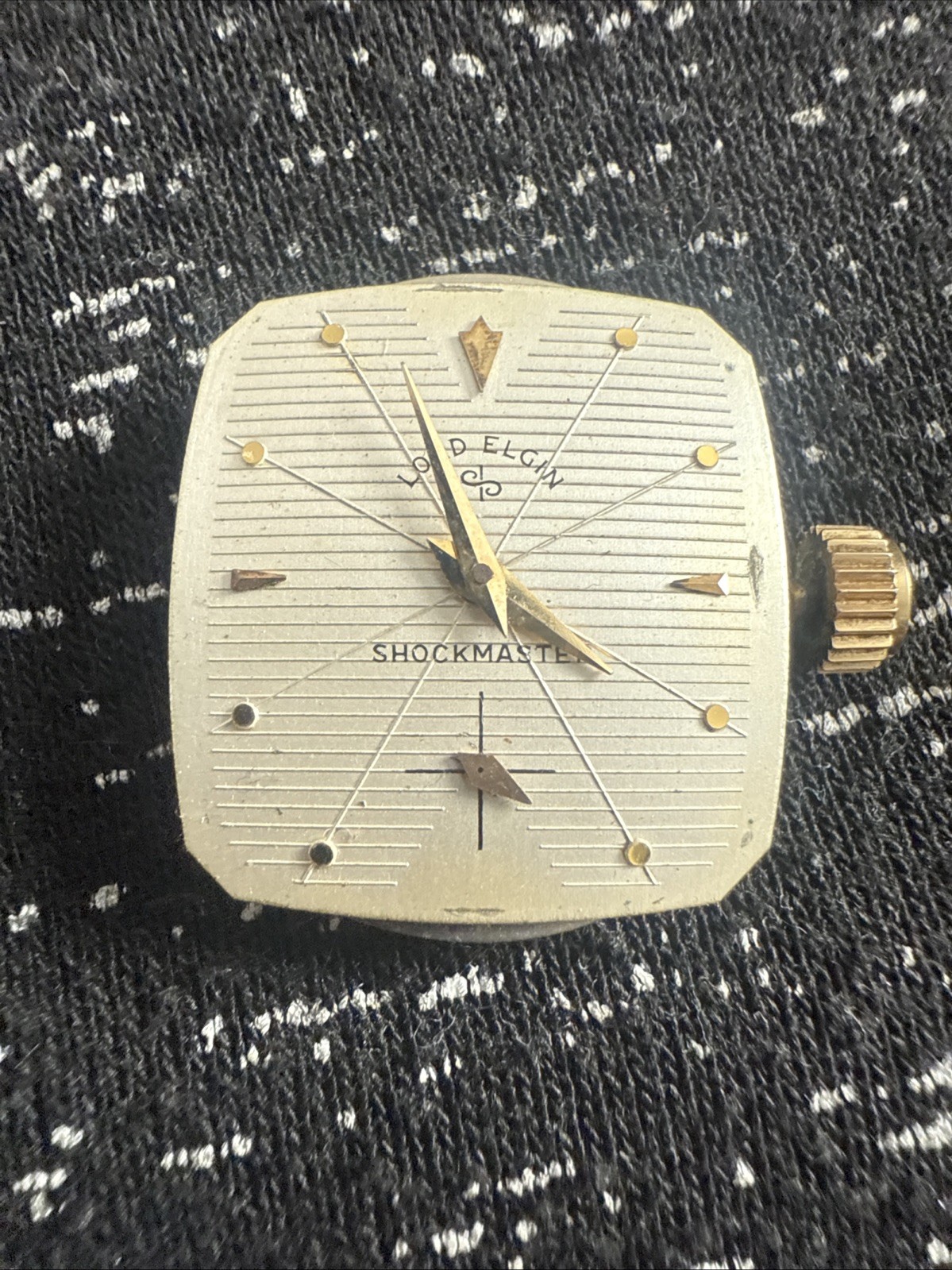 ELGIN WATCH CO SHOCKMASTER 21 JEWELS 713 USA MOVEMENT (MP1047401)