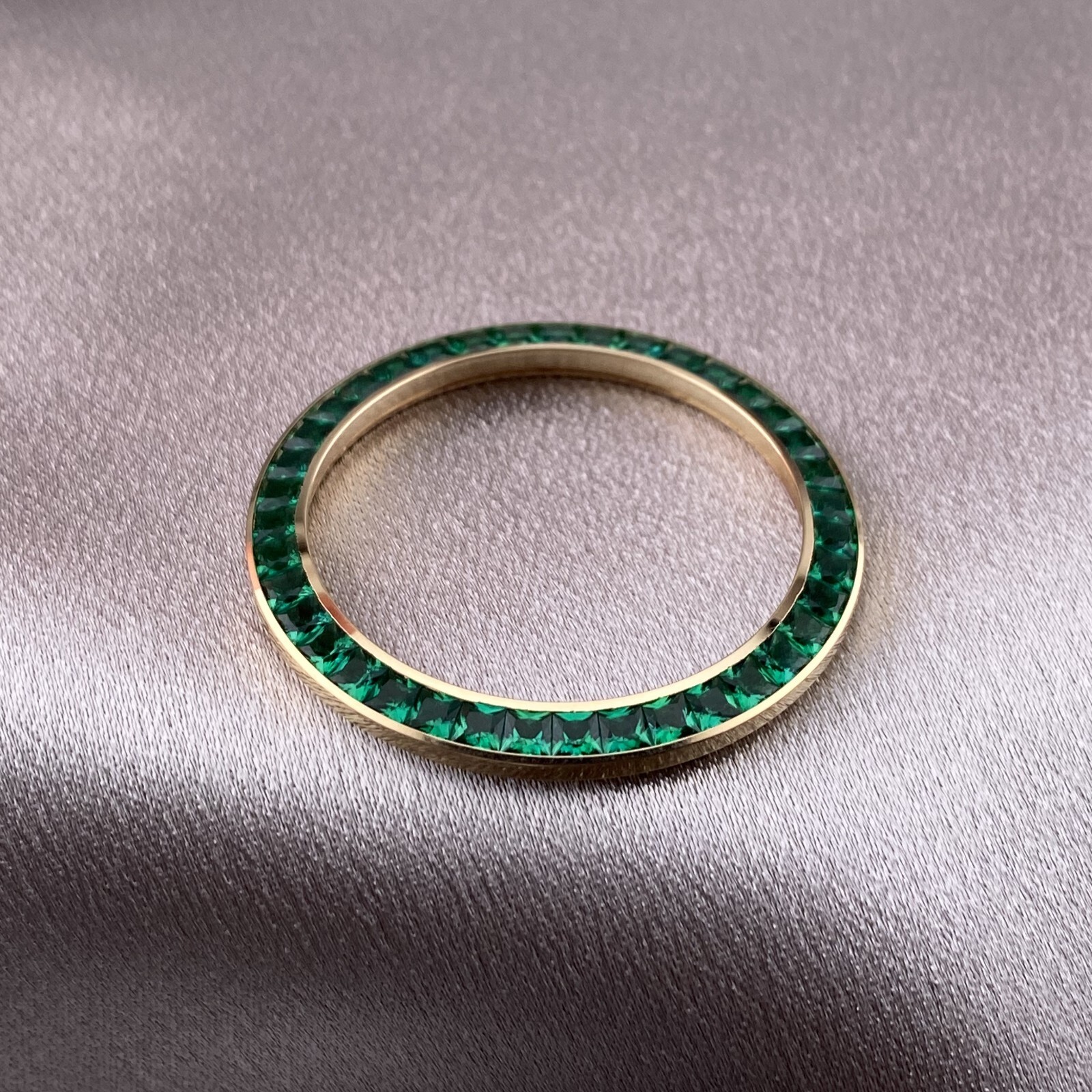 CUSTOM EMERALD BEZEL 14K YELLOW GOLD TO FIT ROLEX DAYTONA 40MM