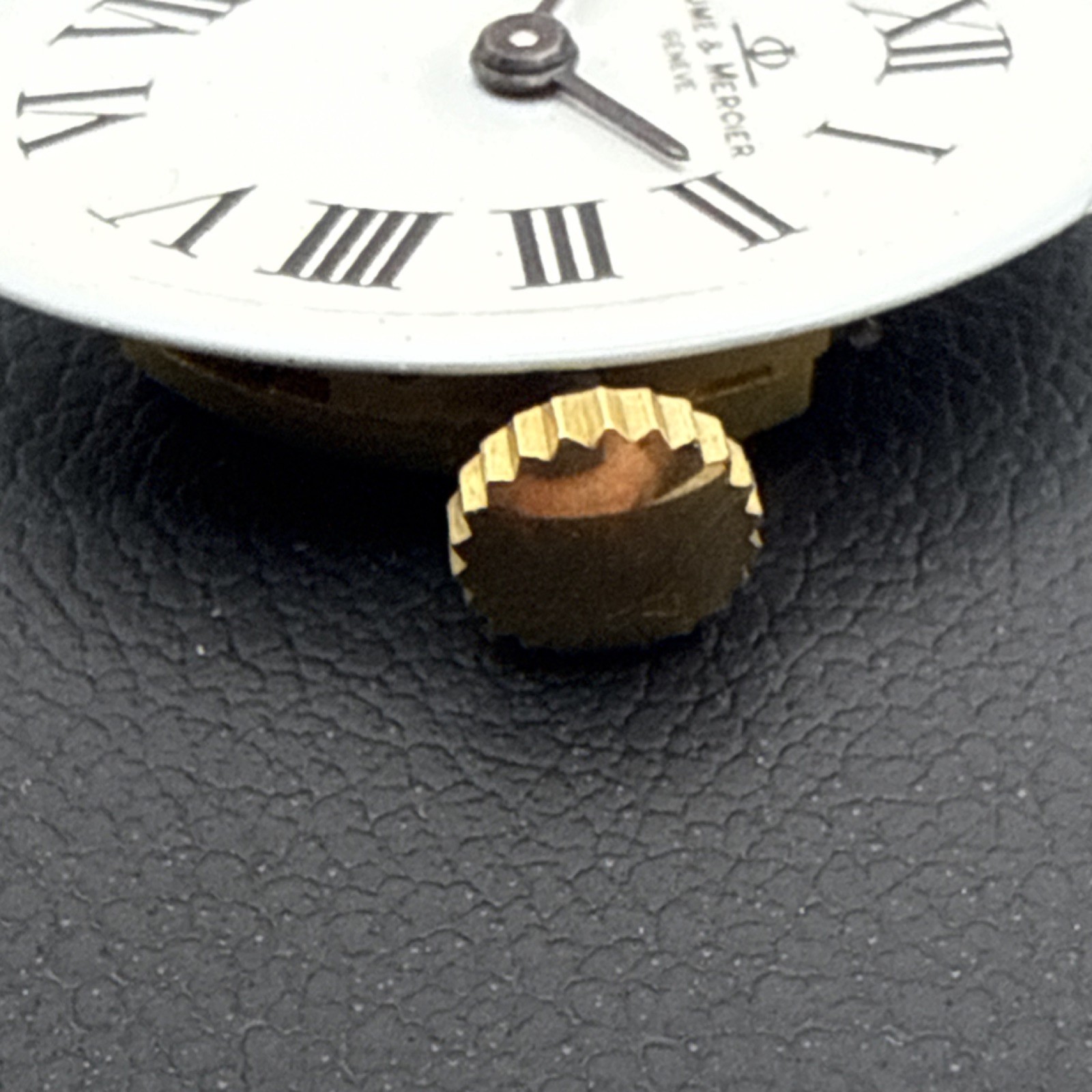 Baume & Mercier Mechanical Oval Watch Movement Brass Dial Hands MPN 387