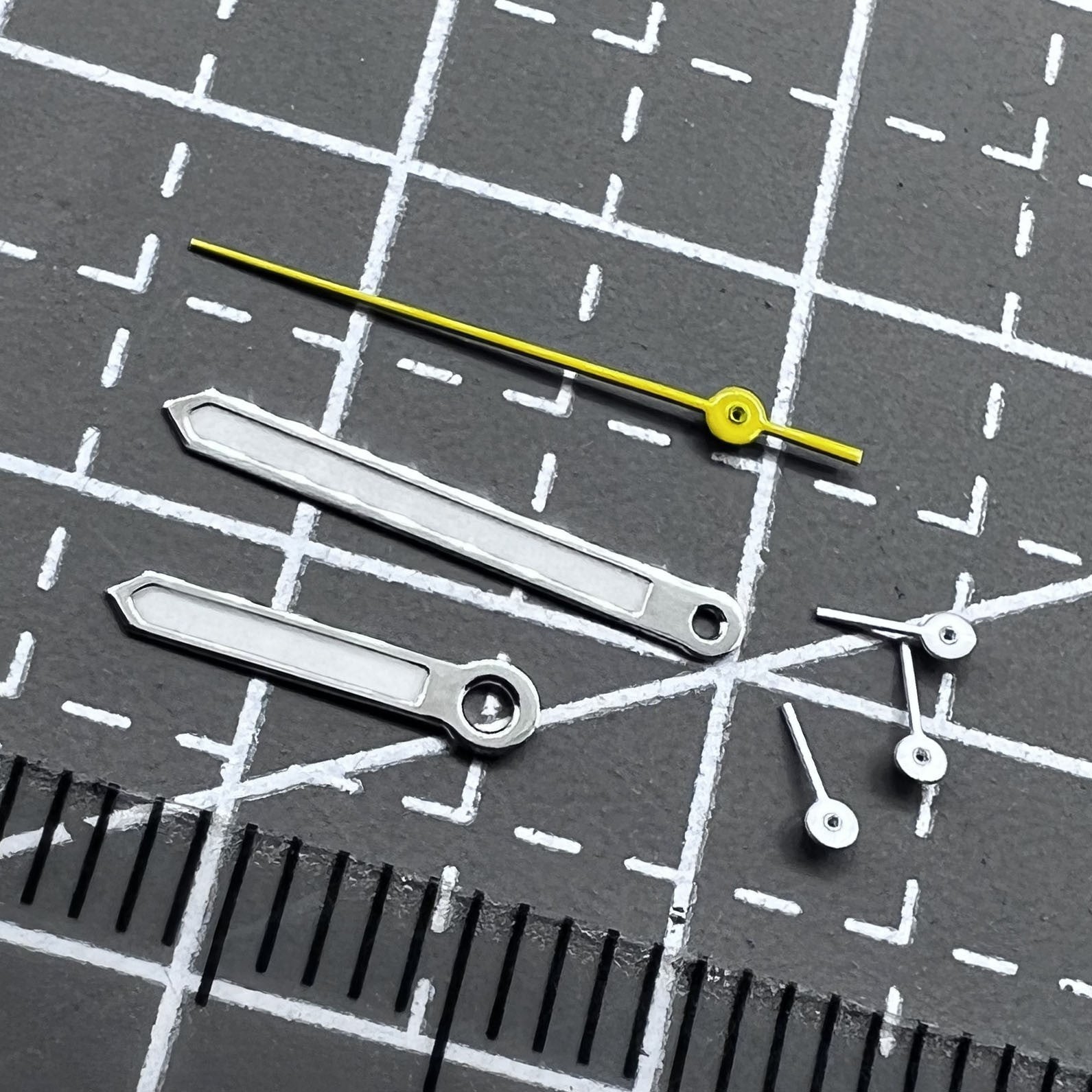 2 Sets Silver Trim Yellow Lume Second Hands for VD53 VD54 VD57 Watch Models