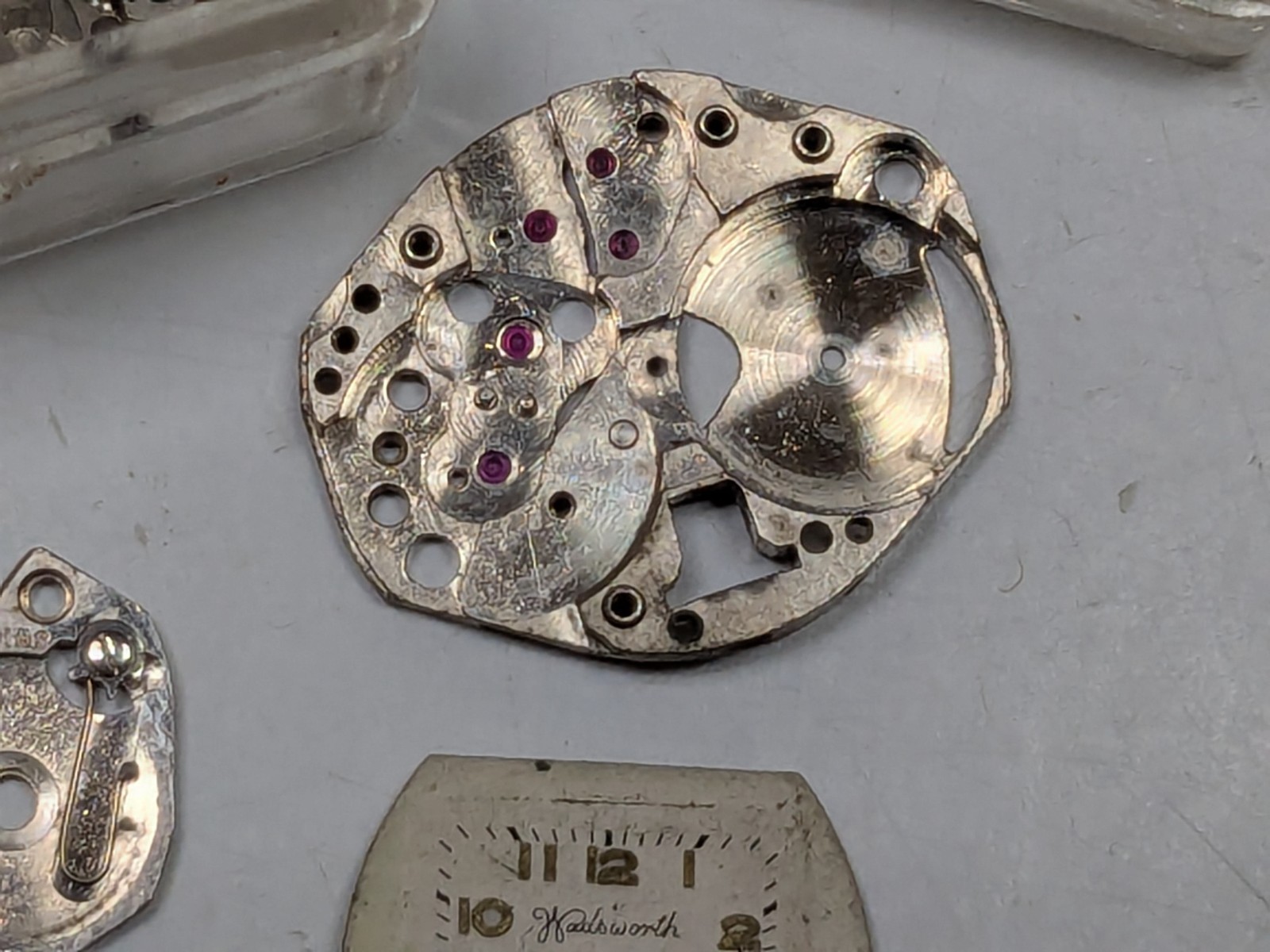 Wadsworth Watch Watchmaker Swiss 7 Jewel FHF 60 – MOVEMENT PARTS LOT