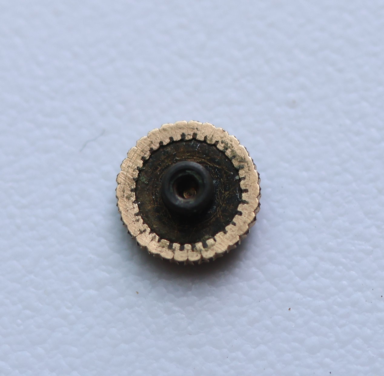 Vintage Benrus Watch Crown Gold Tone 4.2mm Diameter 1.7mm Thick Parts Repair