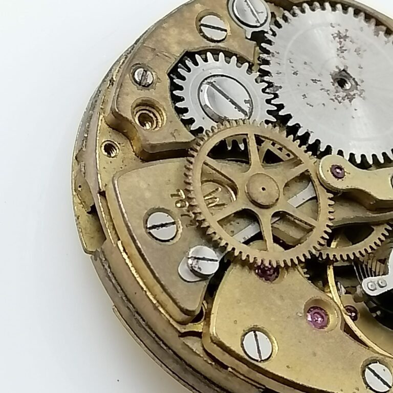West End Watch 7071 Manual Winding Watch Movement For Parts