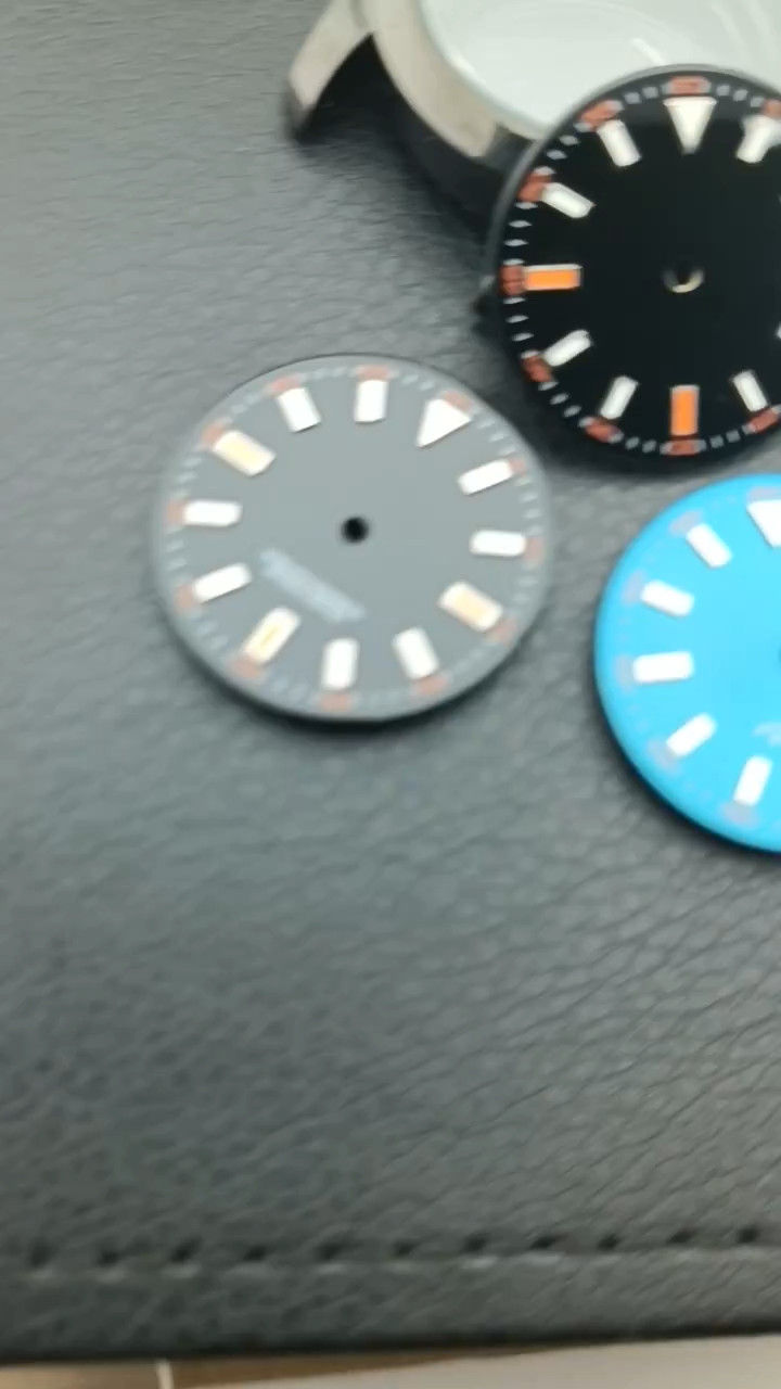 28.5mm Blue Black Watch Dial Green Lume No Date for Nh35 M8215 E2824 Movements