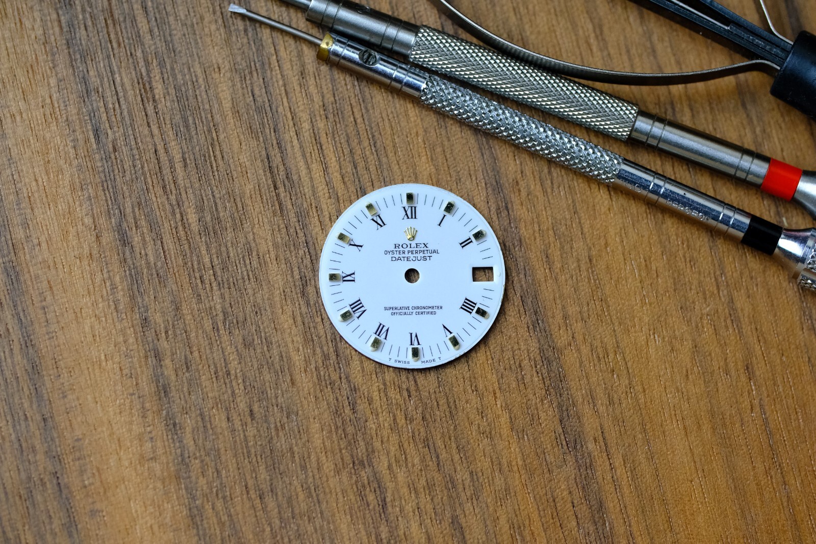 AUTHENTIC ROLEX OEM 31MM DATEJUST WHITE ROMAN DIAL W/ GOLD INDEX 68274 MID-SIZE