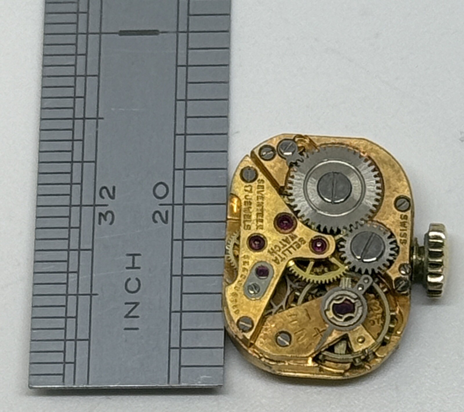 Gubelin/Sellita 976 MOVEMENT 17 Jewels Swiss Runs