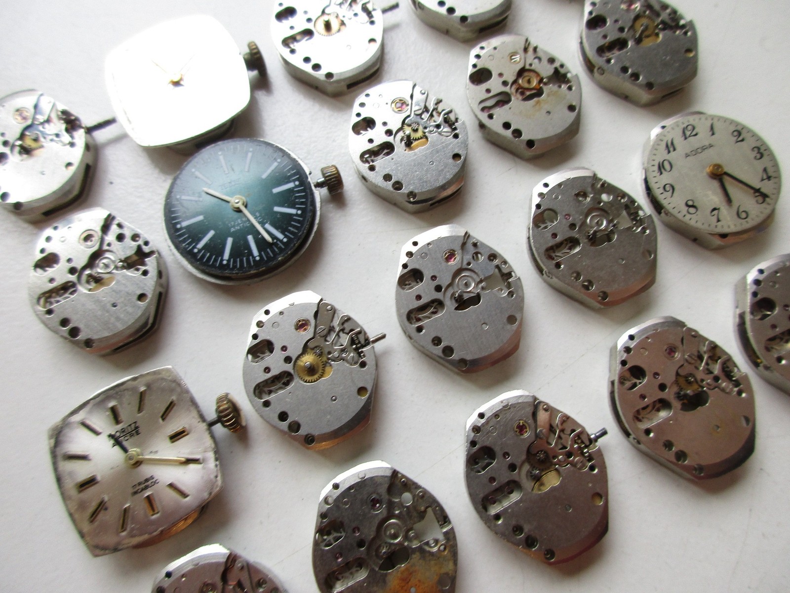 Lorsa cal. 8FA used France watch movements (20 pcs) – for parts