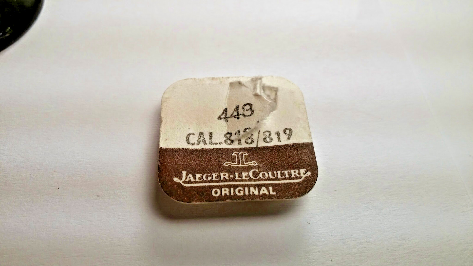 LeCoultre watch parts, 818 443 setting lever / detente & screw #5443
