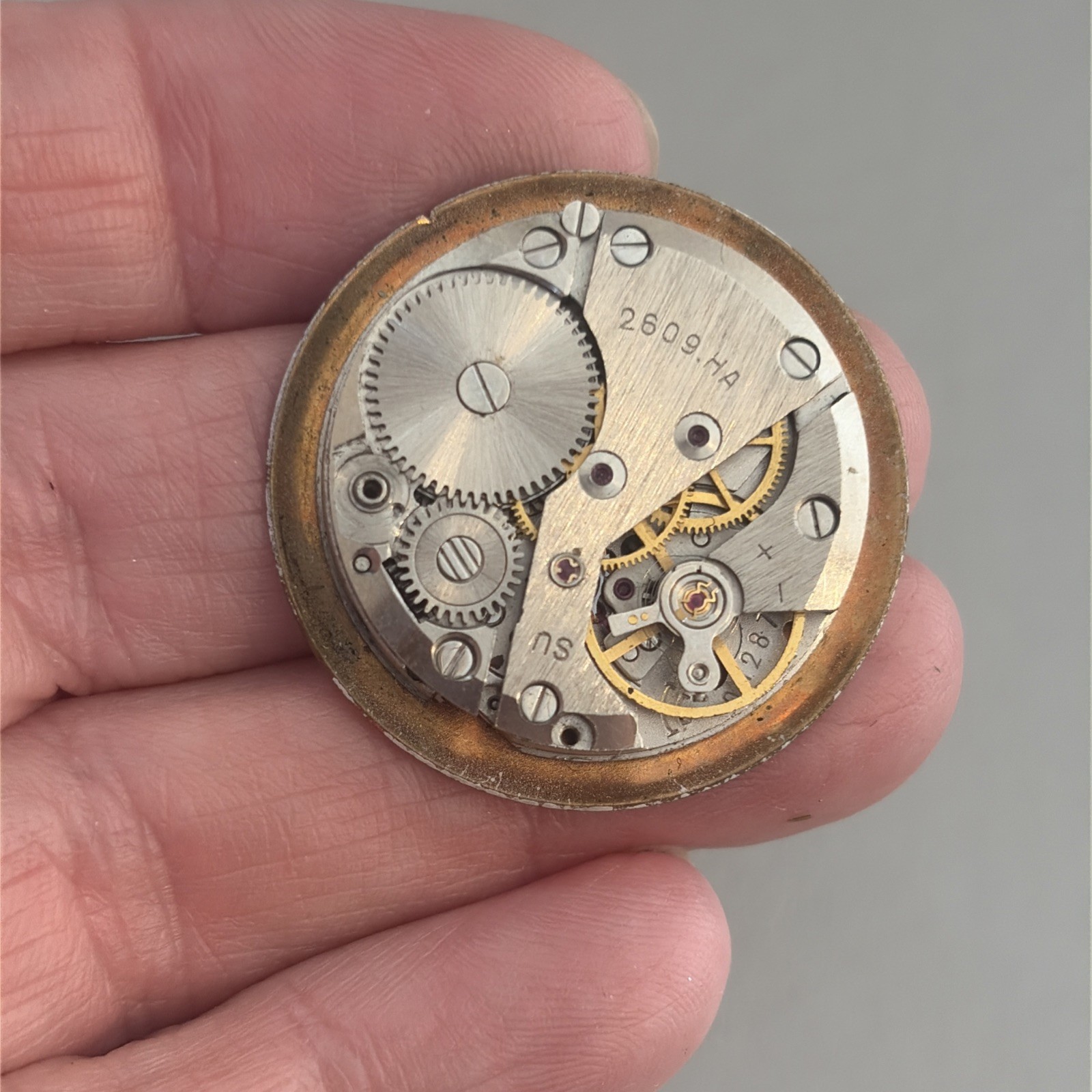 Vintage Raketa 2609.HA USSR -watch movement for parts Sekonda Watch face front