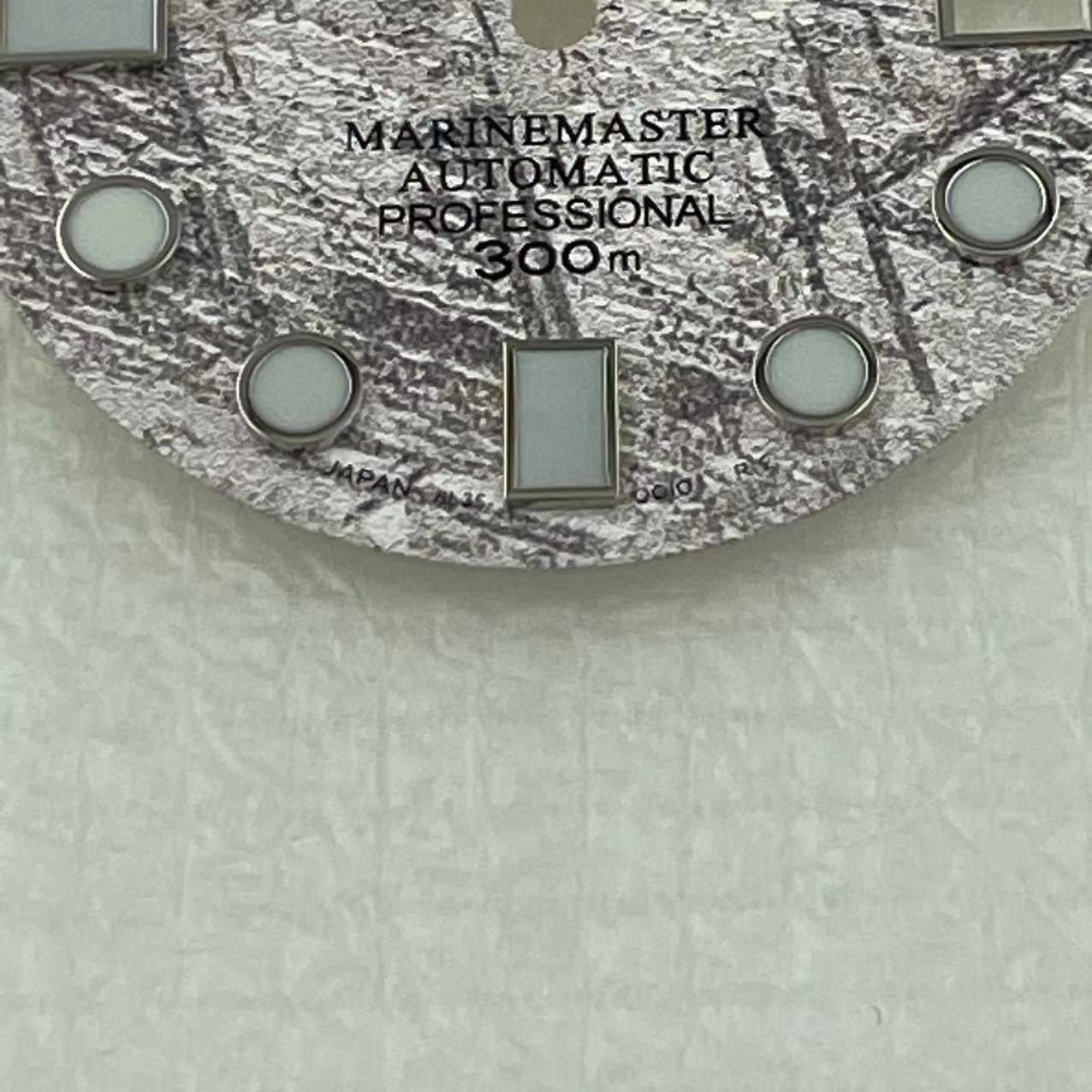 28.5mm Green Luminous Watch Dial Date For NH35 SK007 Movement