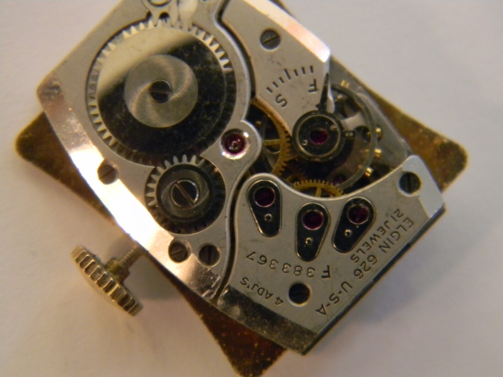 VINTAGE 1951 ELGIN 626 21J 4AP MENS WATCH MOVEMENT – GREAT BOWTIE DIAL – REPAIR