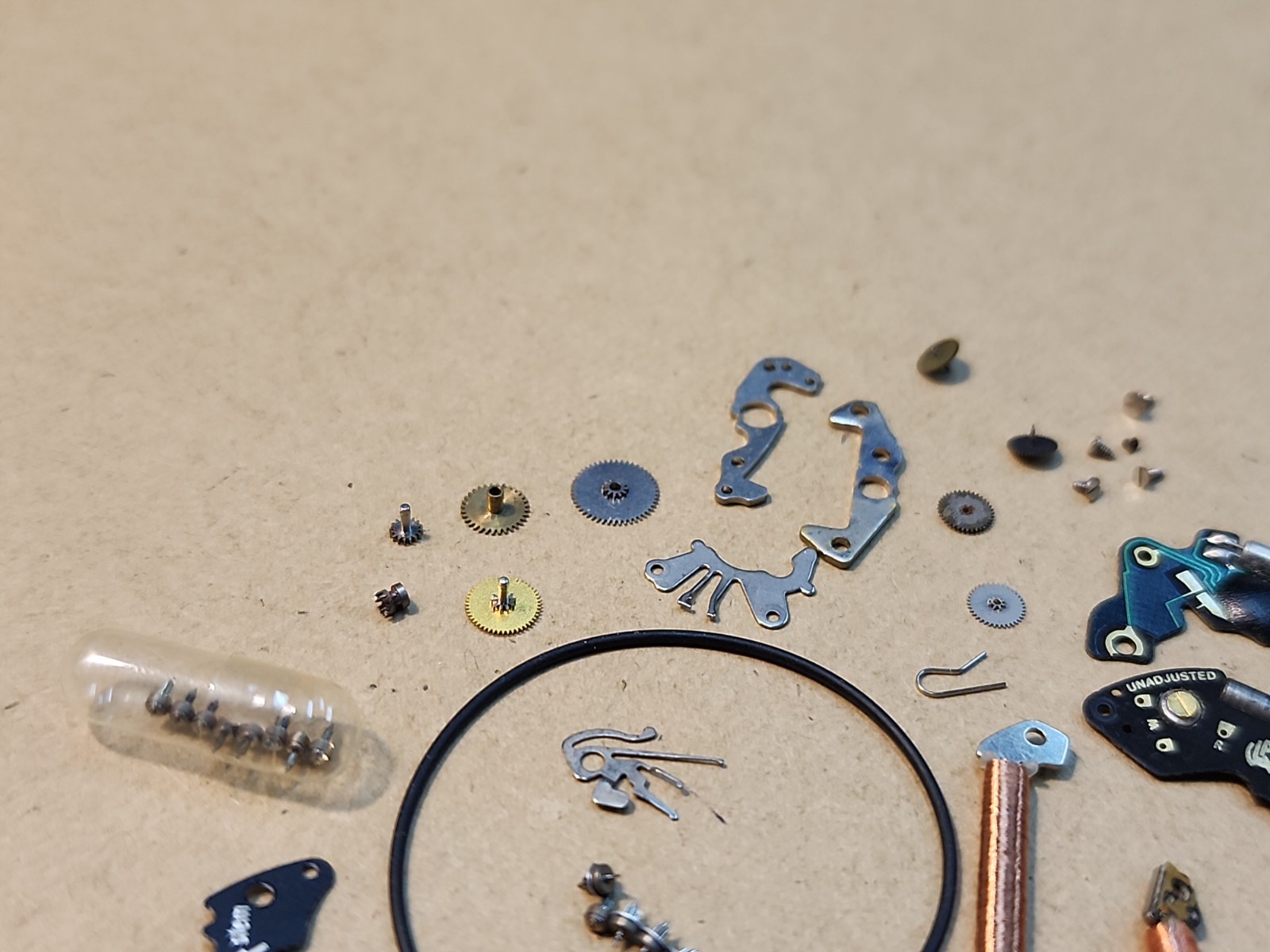 Lot Of Mixed NOS Circuits Coils Quartz Watch Movement Parts Repairs Spares