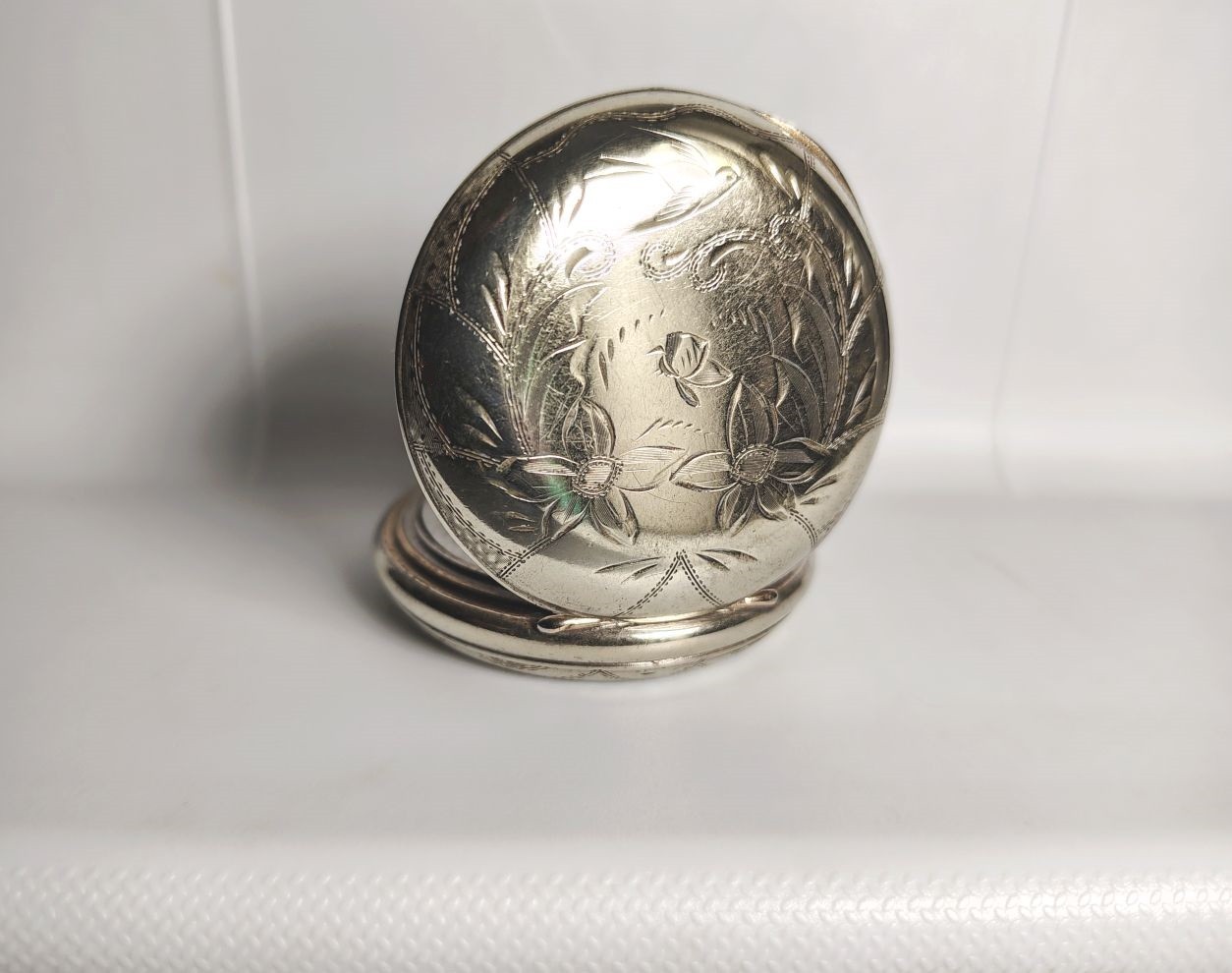55 MM 18s EUREKA Classy Fine Finish Floral Decoration Pocket Watch Case
