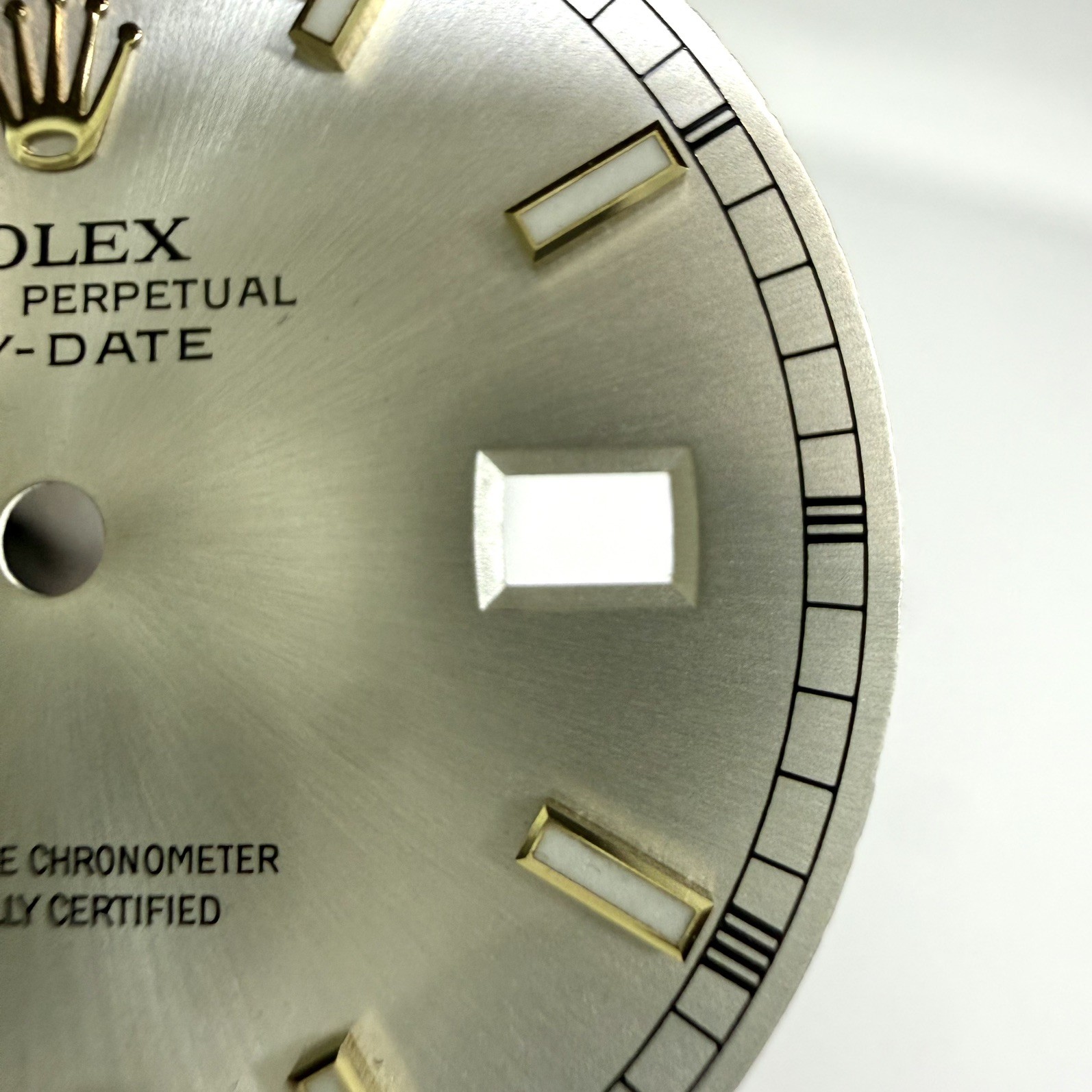 Rolex Day Date Dial 118238 Champagne Dial Super-Luminova – Original